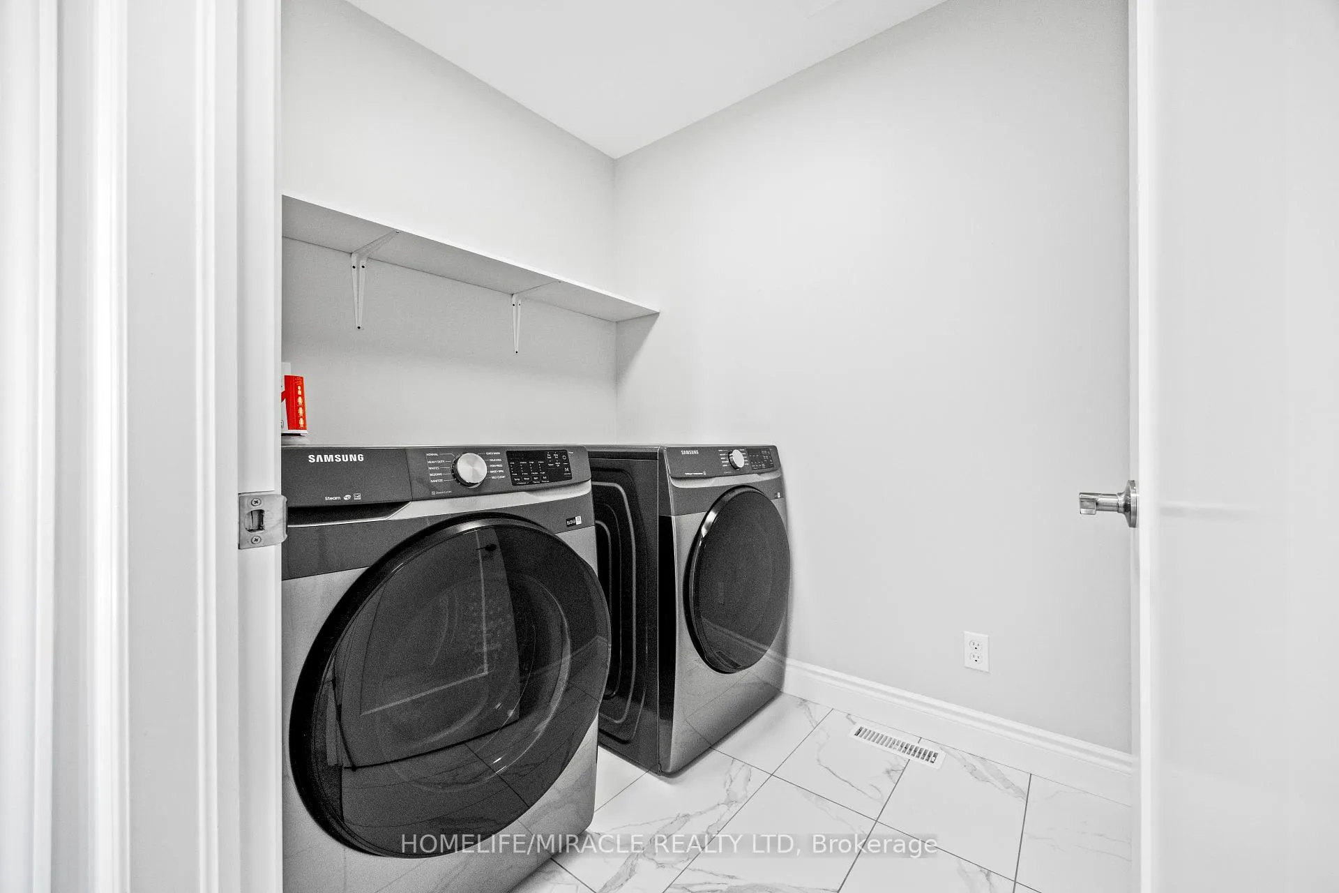 Photo 29 of 15 Mavety Court, Belleville, Thurlow Ward — HOMEH