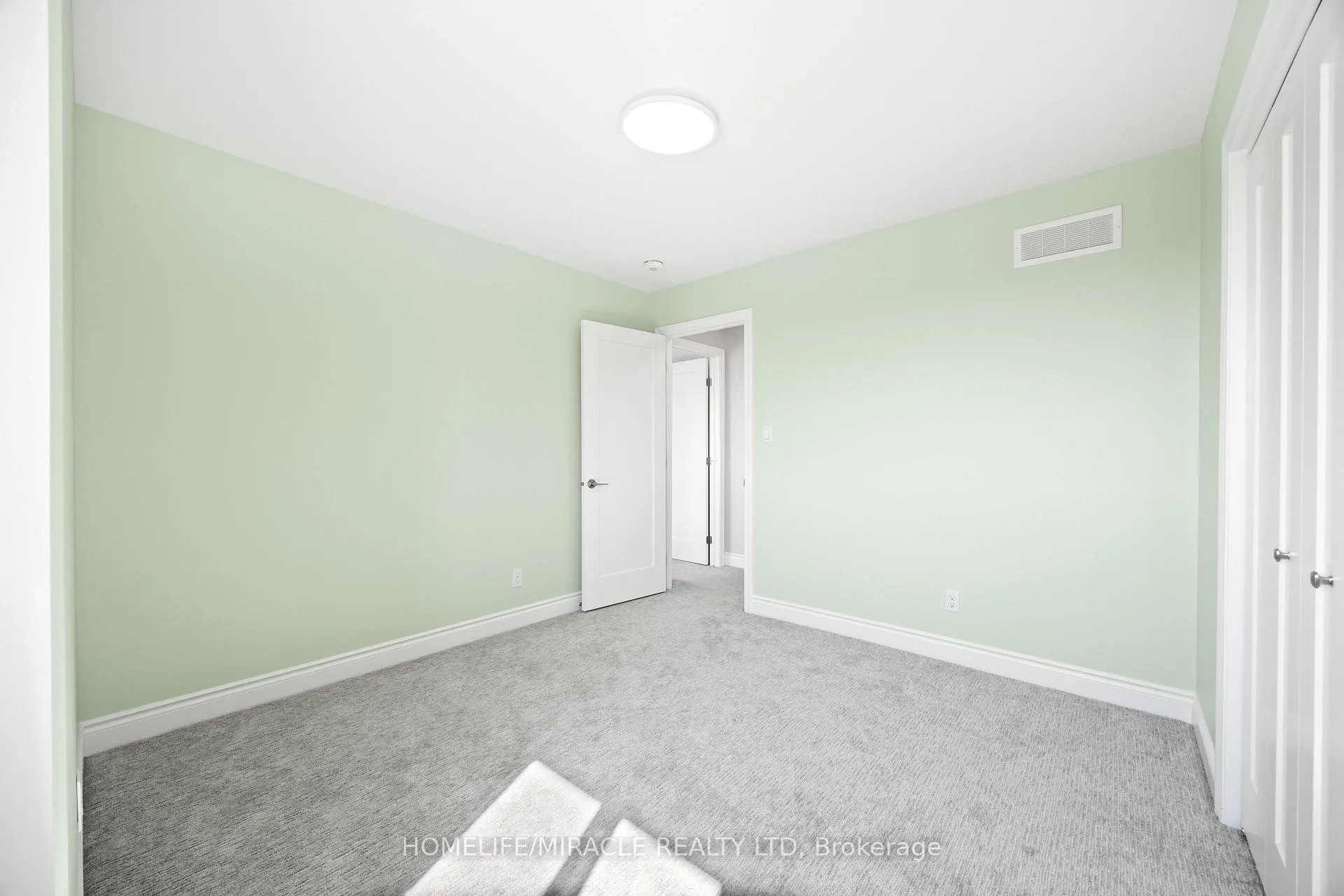 Photo 38 of 15 Mavety Court, Belleville, Thurlow Ward — HOMEH