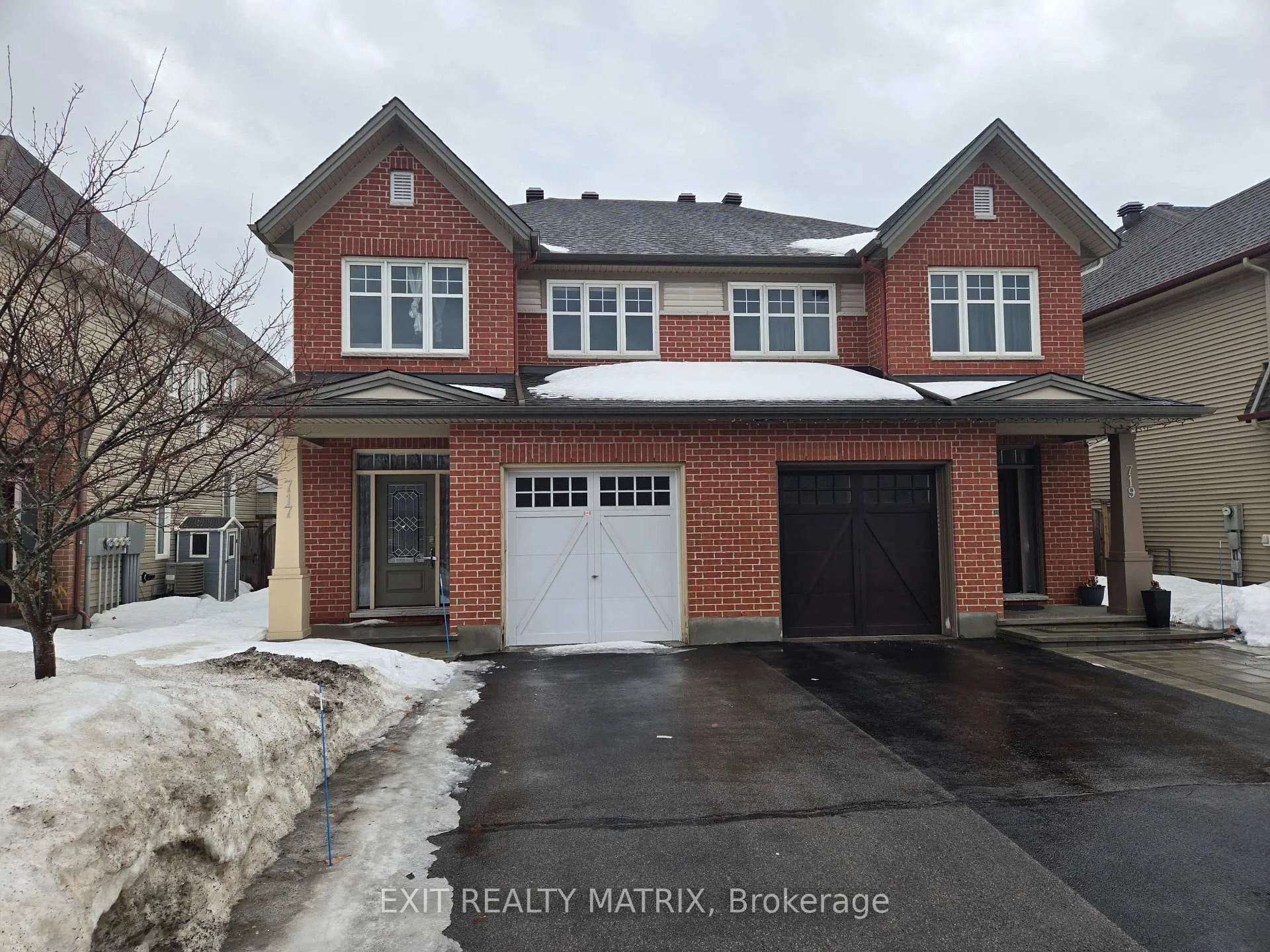 Photo 1 of 717 Hazelnut Crescent, Ottawa, Blossom Park/Kemp Park/Findlay Creek — HOMEH