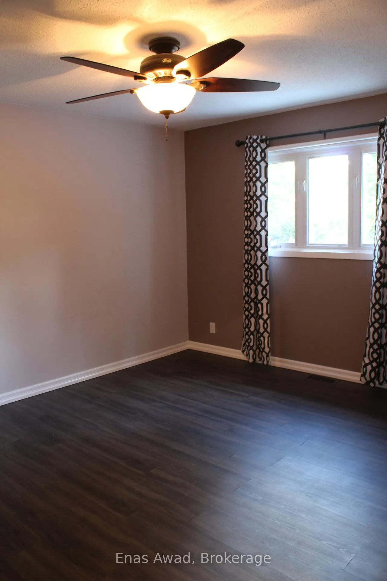 Photo 19 of Unit 1, 356 Shakespeare Street, Ottawa, Vanier — HOMEH