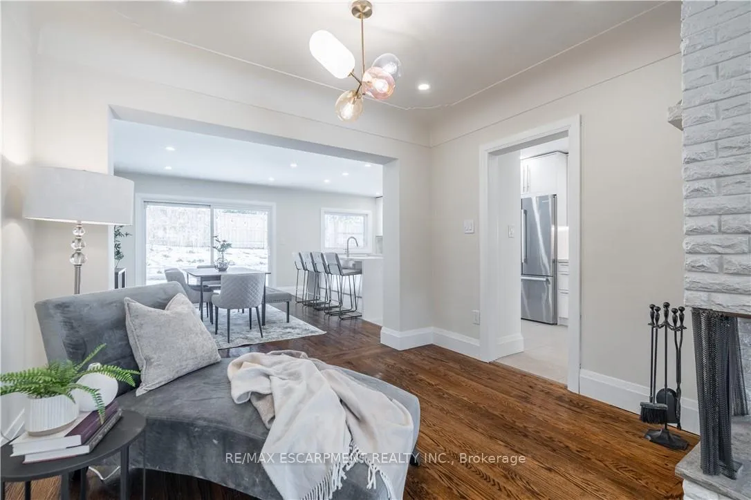 Photo 9 of 7 Glenmorris Drive, Hamilton, Dundas — HOMEH