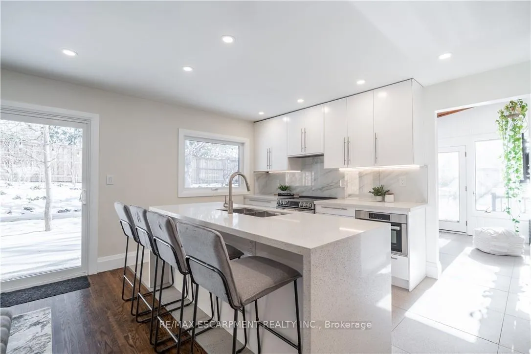 Photo 16 of 7 Glenmorris Drive, Hamilton, Dundas — HOMEH