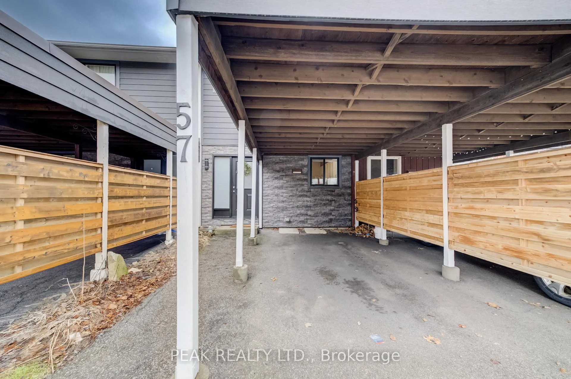 Photo 3 of Unit 57, 135 Chalmers Street S, Cambridge — HOMEH
