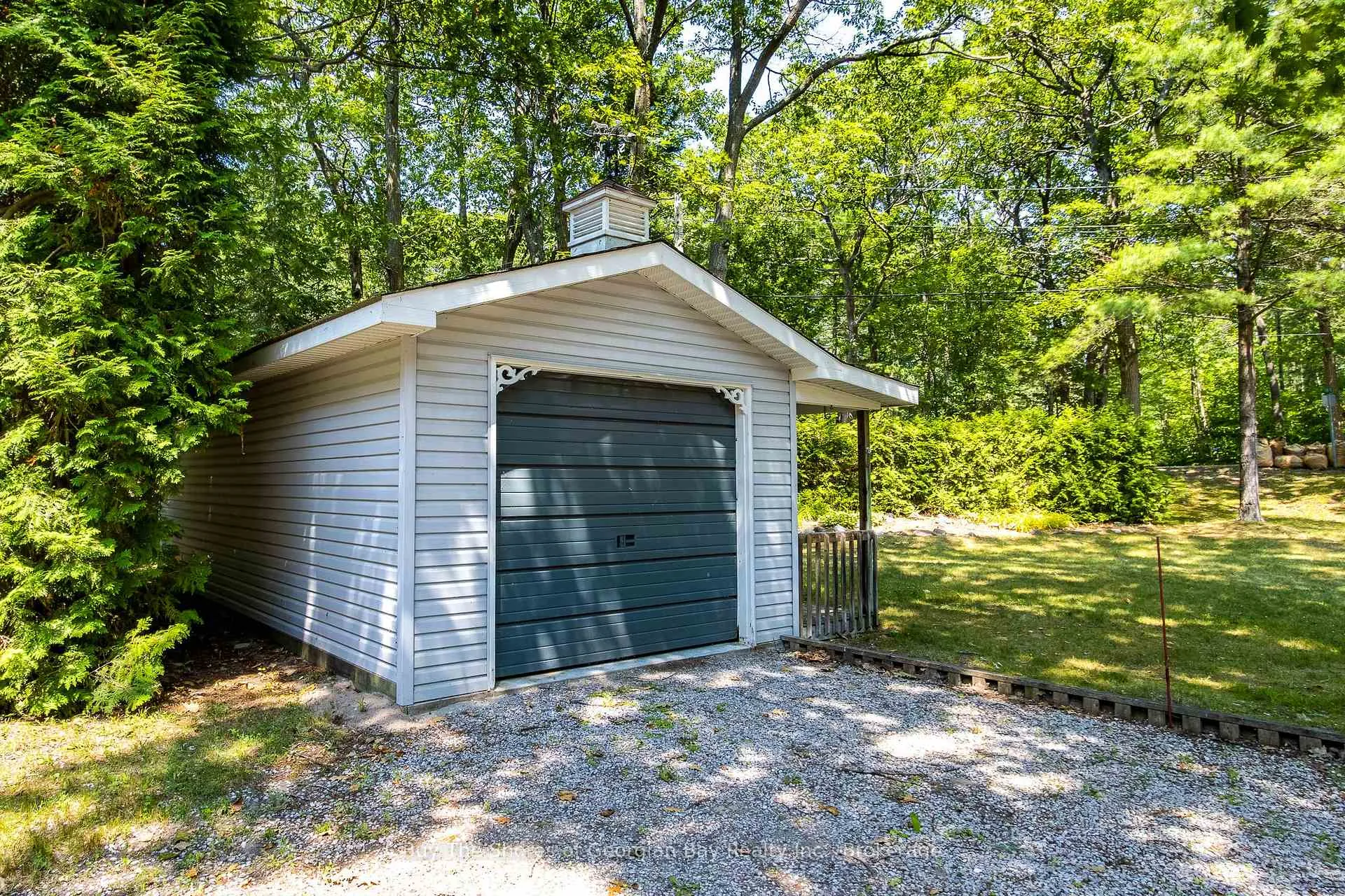 Photo 3 of 2249 Tiny Beaches Road S, Tiny, Rural Tiny — HOMEH