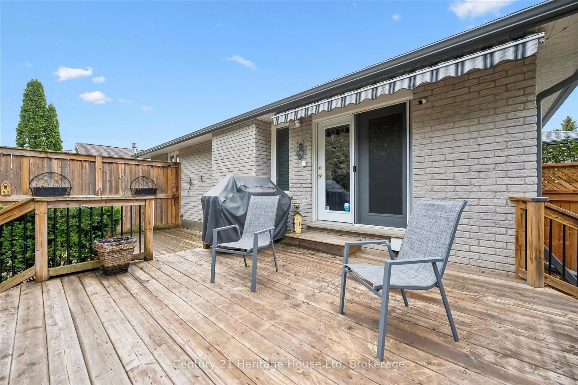 Photo 32 of 41 Thomas Boulevard, Centre Wellington, Elora/Salem — HOMEH