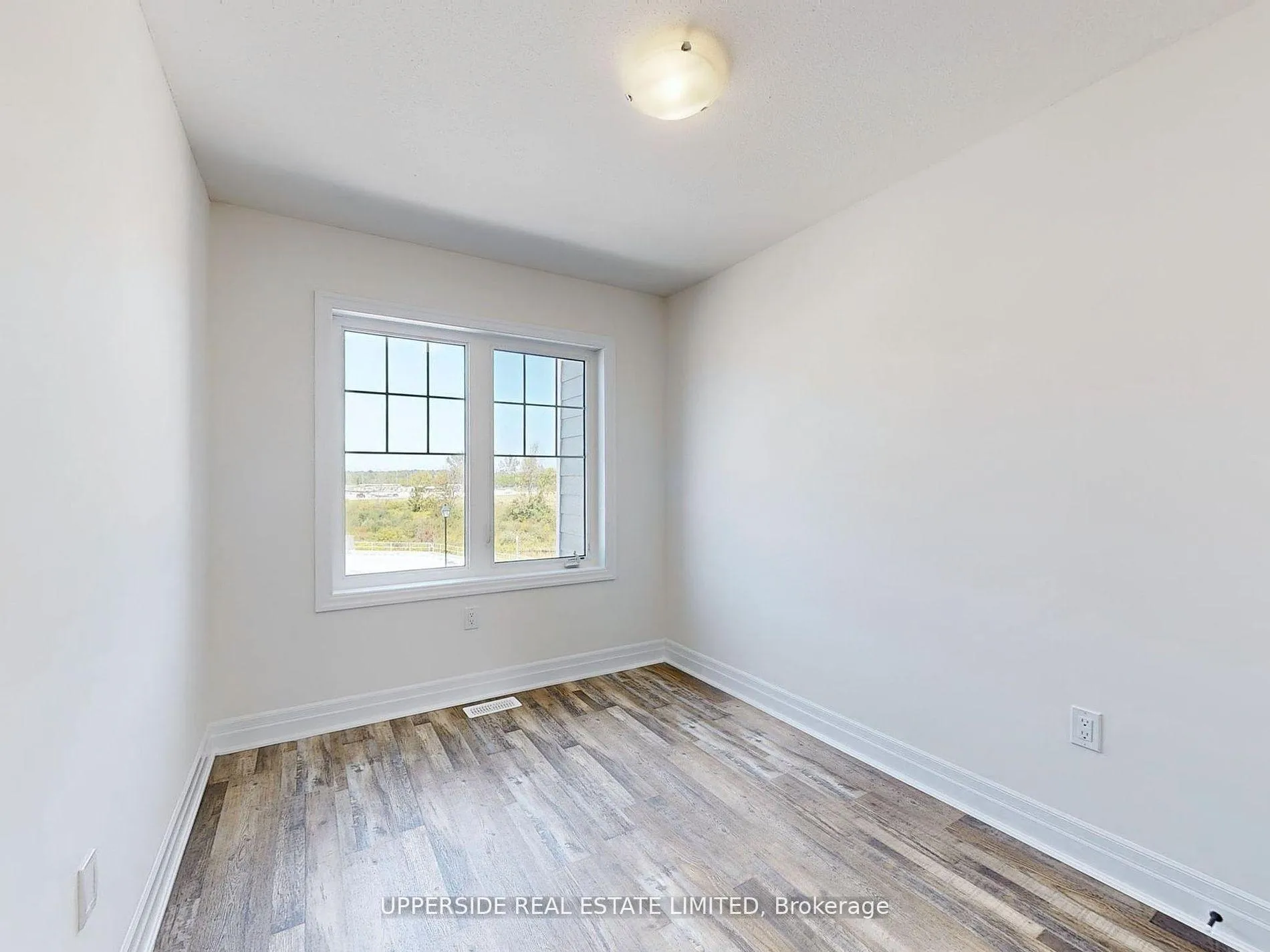 Photo 18 of 105 Surf Drive, Wasaga Beach — HOMEH