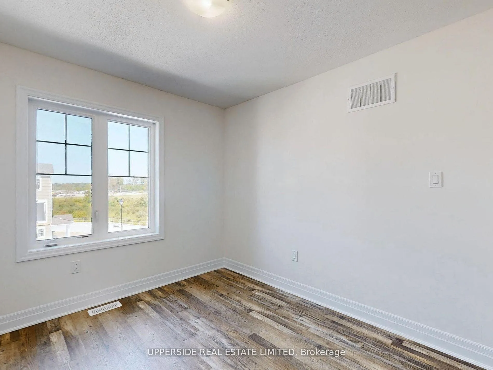 Photo 20 of 105 Surf Drive, Wasaga Beach — HOMEH