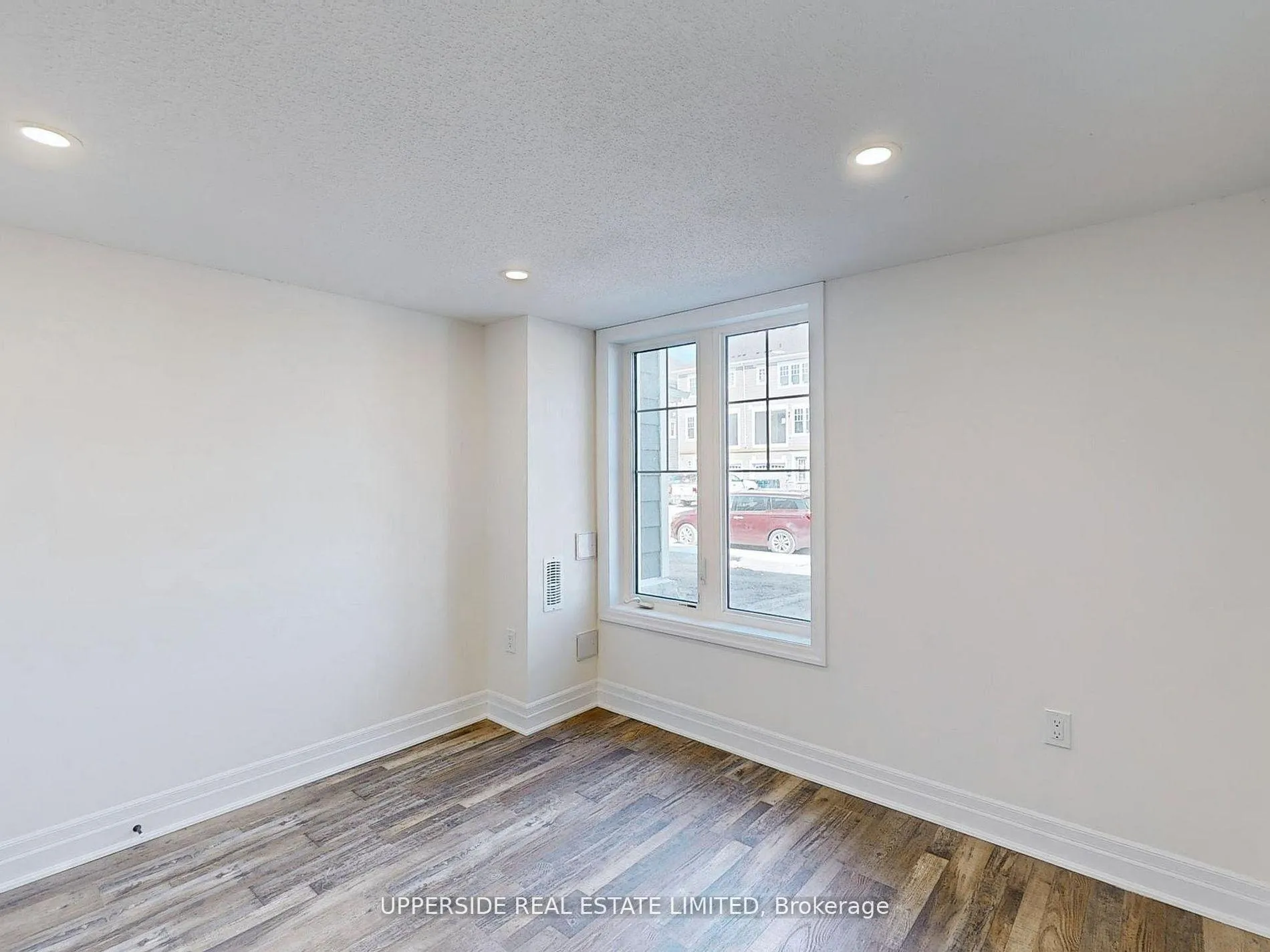 Photo 26 of 105 Surf Drive, Wasaga Beach — HOMEH