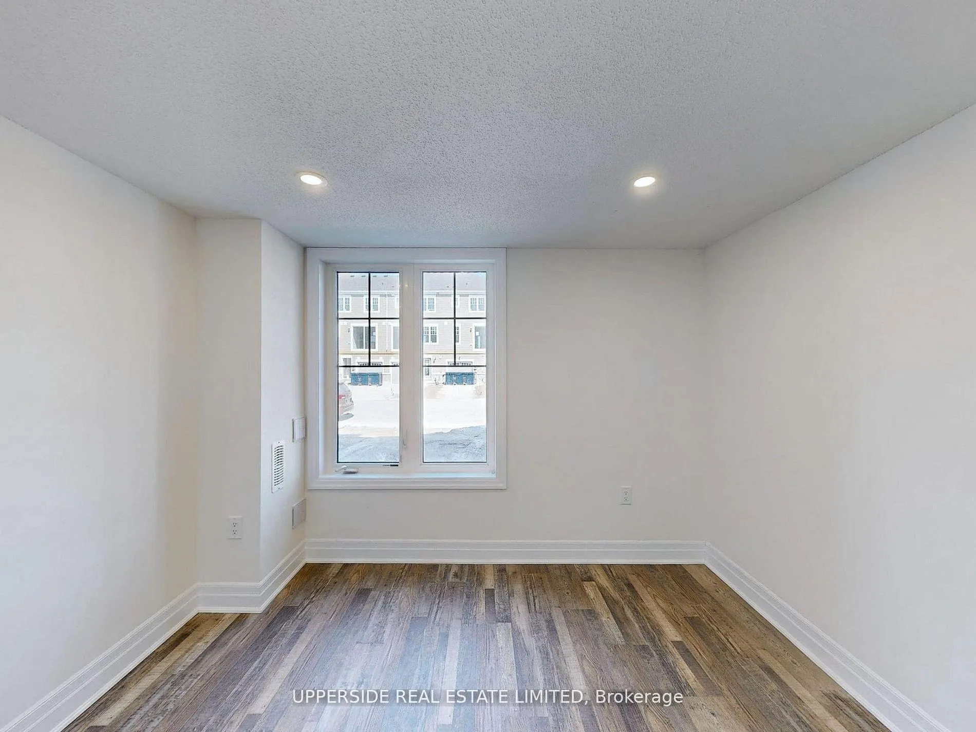 Photo 27 of 105 Surf Drive, Wasaga Beach — HOMEH