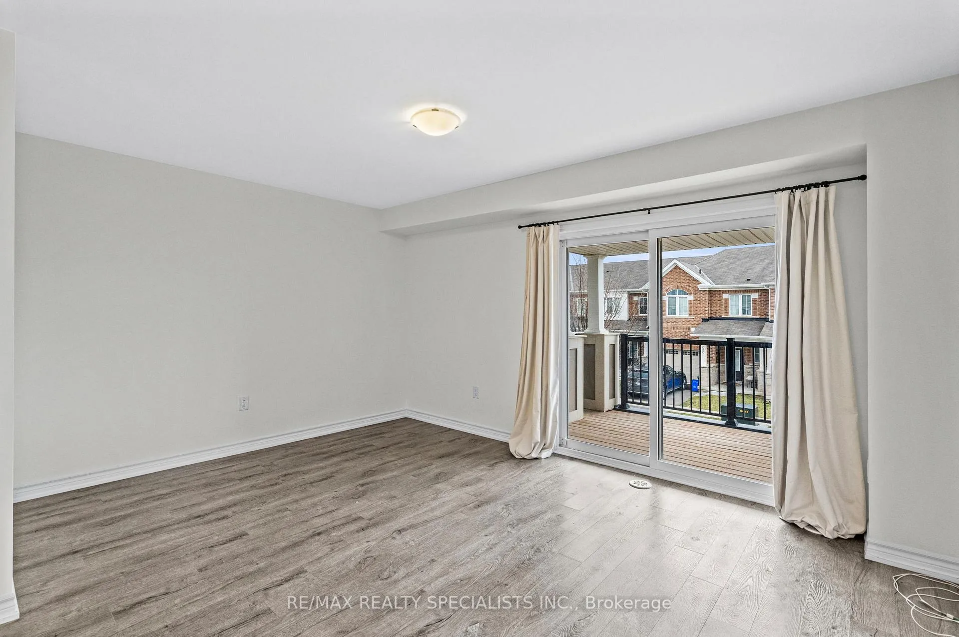 Photo 14 of 879 Sumac Crescent, Milton, Cobban — HOMEH