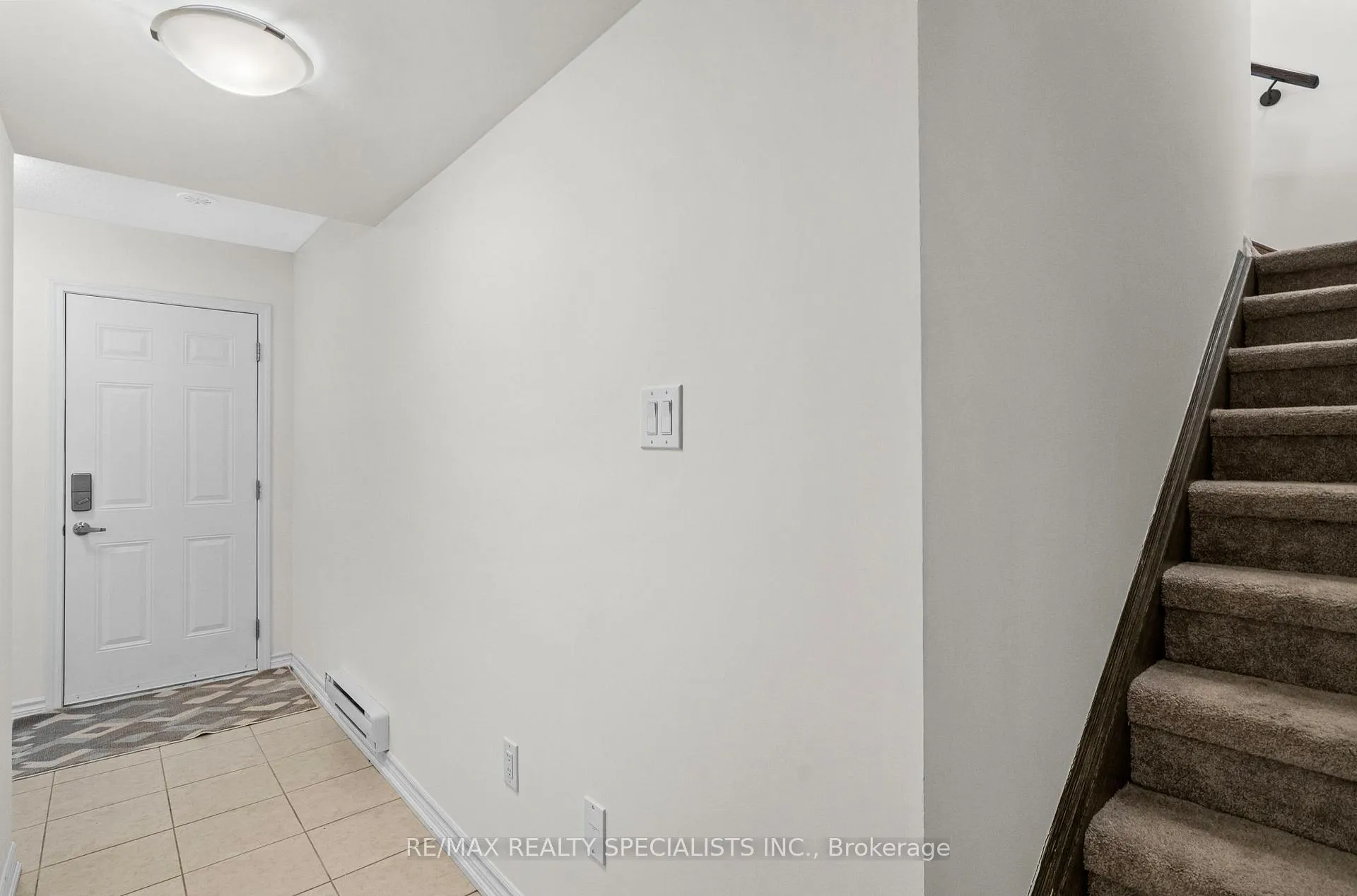 Photo 32 of 879 Sumac Crescent, Milton, Cobban — HOMEH