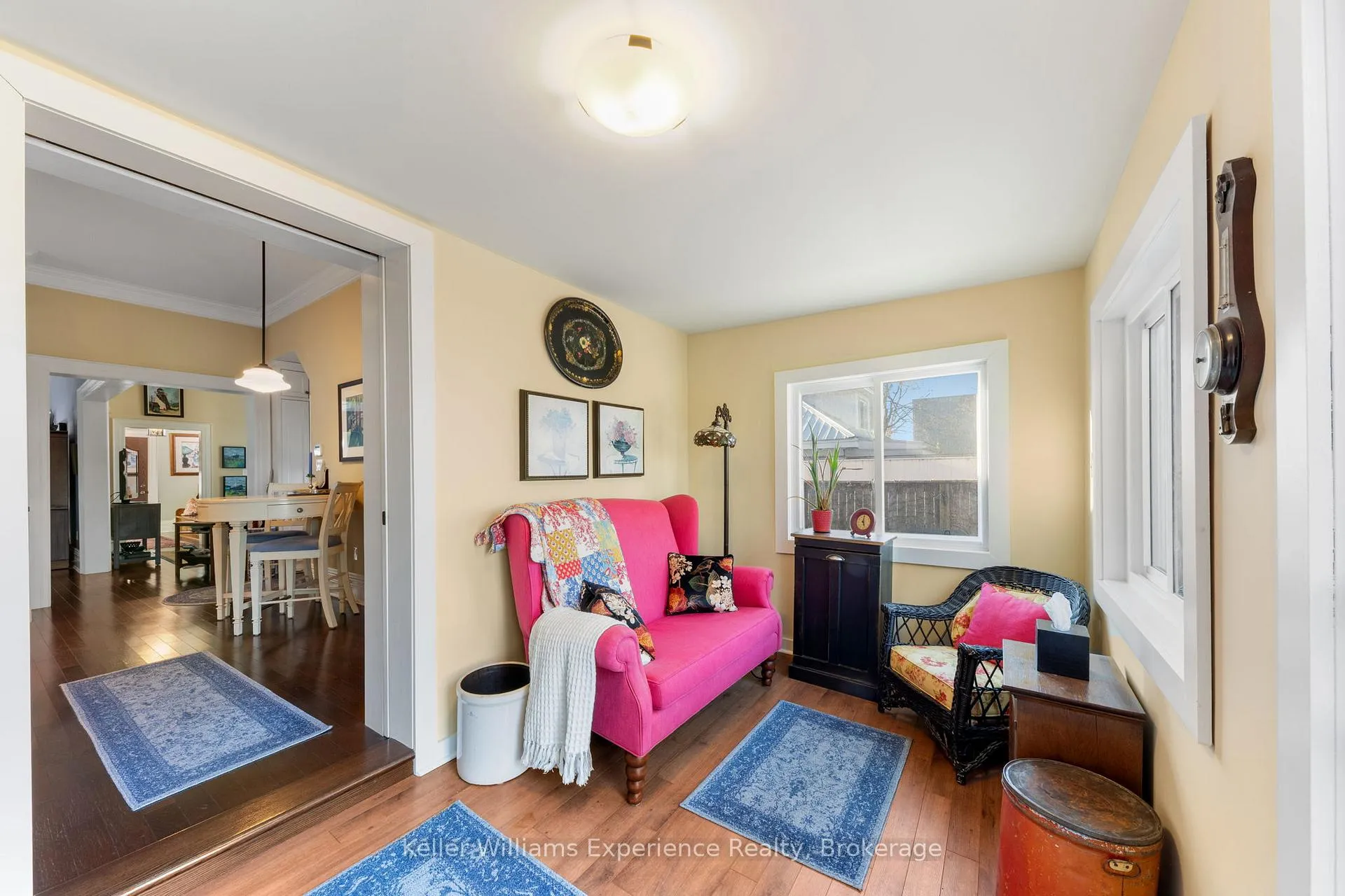 Photo 11 of 325 Third Street, Midland — HOMEH