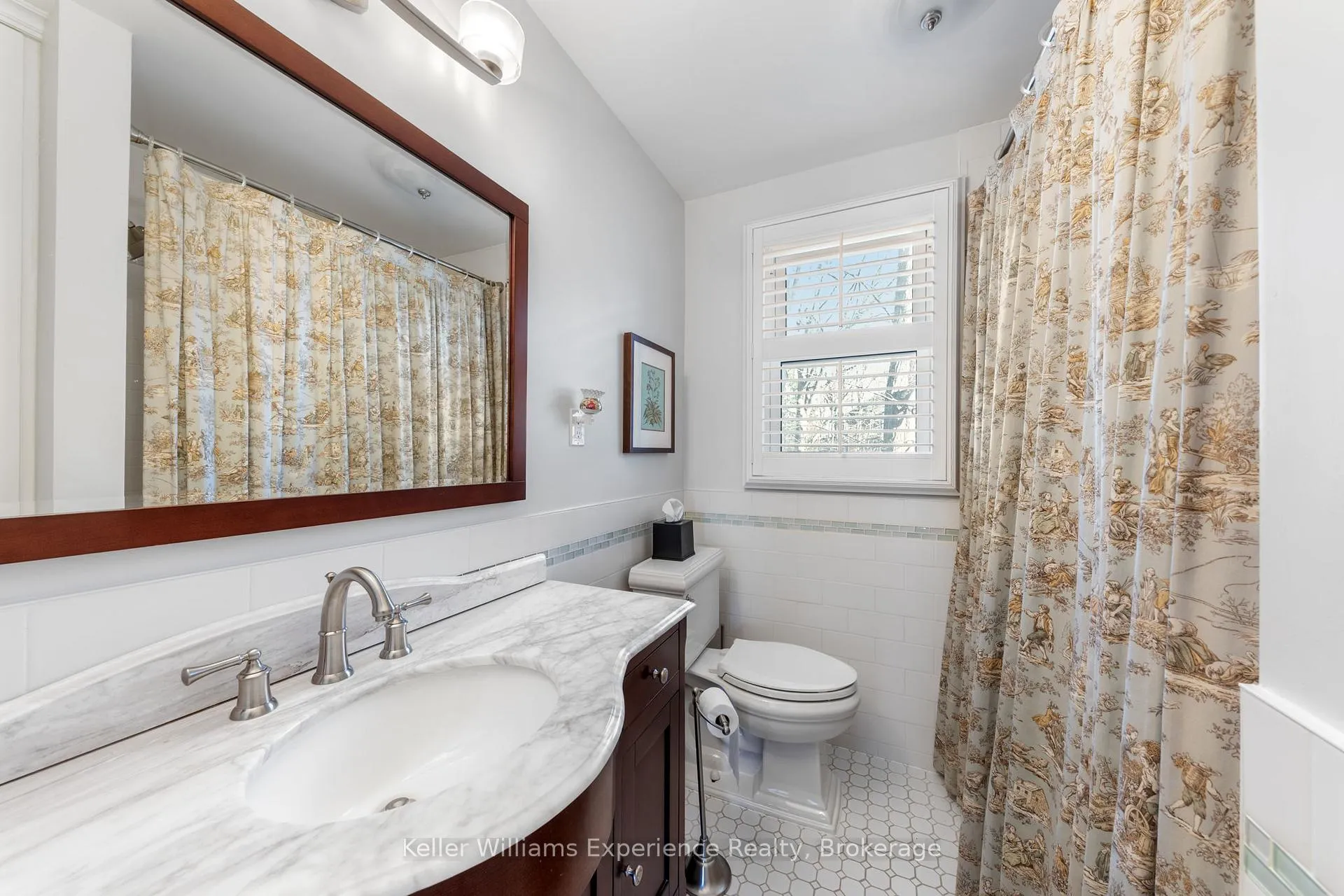 Photo 18 of 325 Third Street, Midland — HOMEH
