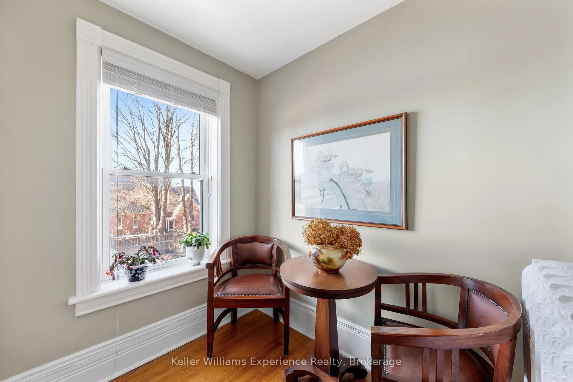 Photo 20 of 325 Third Street, Midland — HOMEH