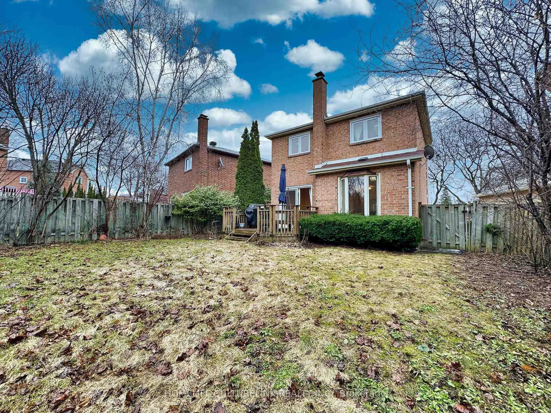 Photo 40 of 18 Eugenia Court, Markham, Markville — HOMEH