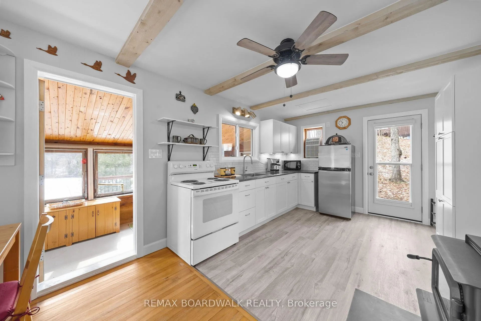 Photo 10 of 116 Mill Bay Lane, Frontenac, Frontenac South — HOMEH