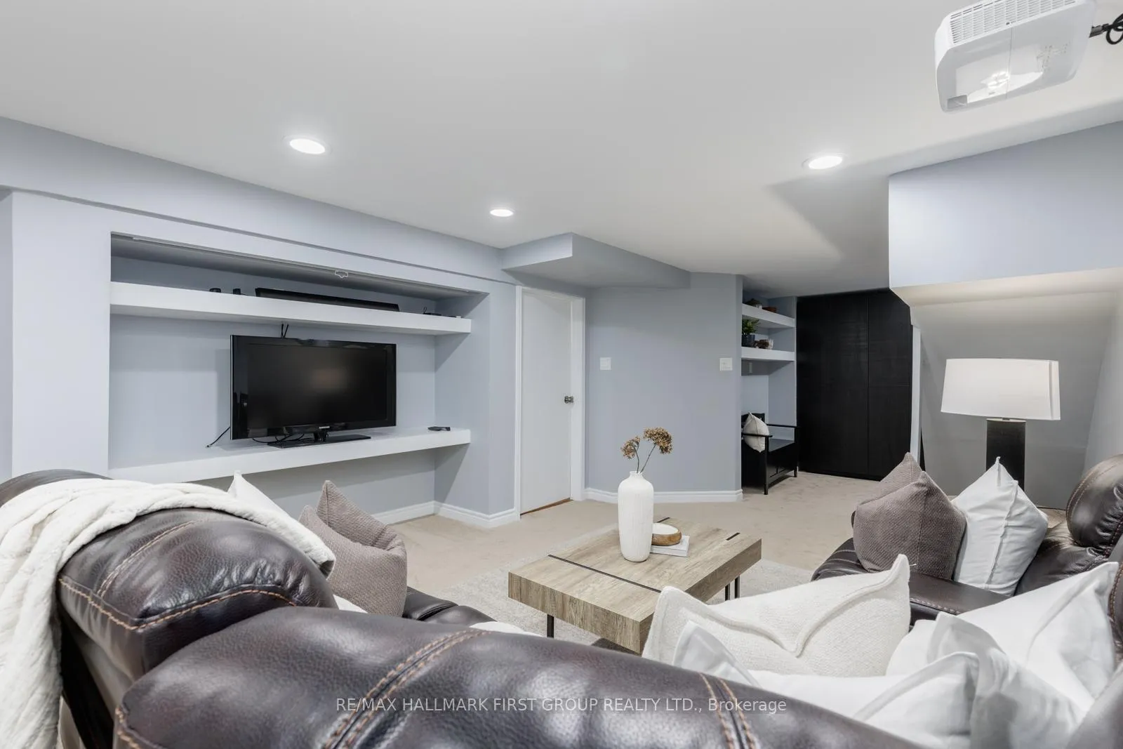 Photo 29 of 1267 Northbrook Street, Oshawa, Centennial — HOMEH