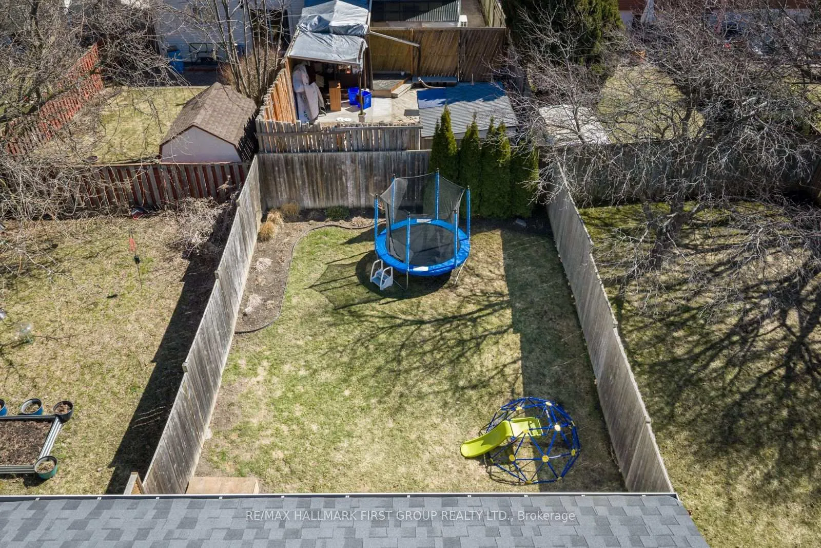 Photo 38 of 1267 Northbrook Street, Oshawa, Centennial — HOMEH