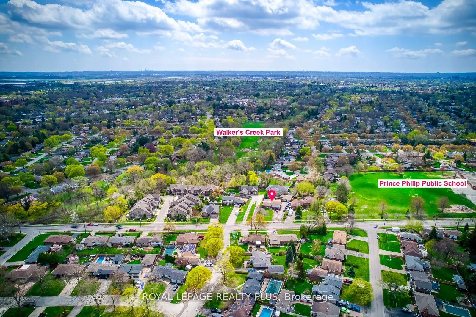 Photo 5 of 128 Parnell Road, St. Catharines, Vine/Linwell — HOMEH