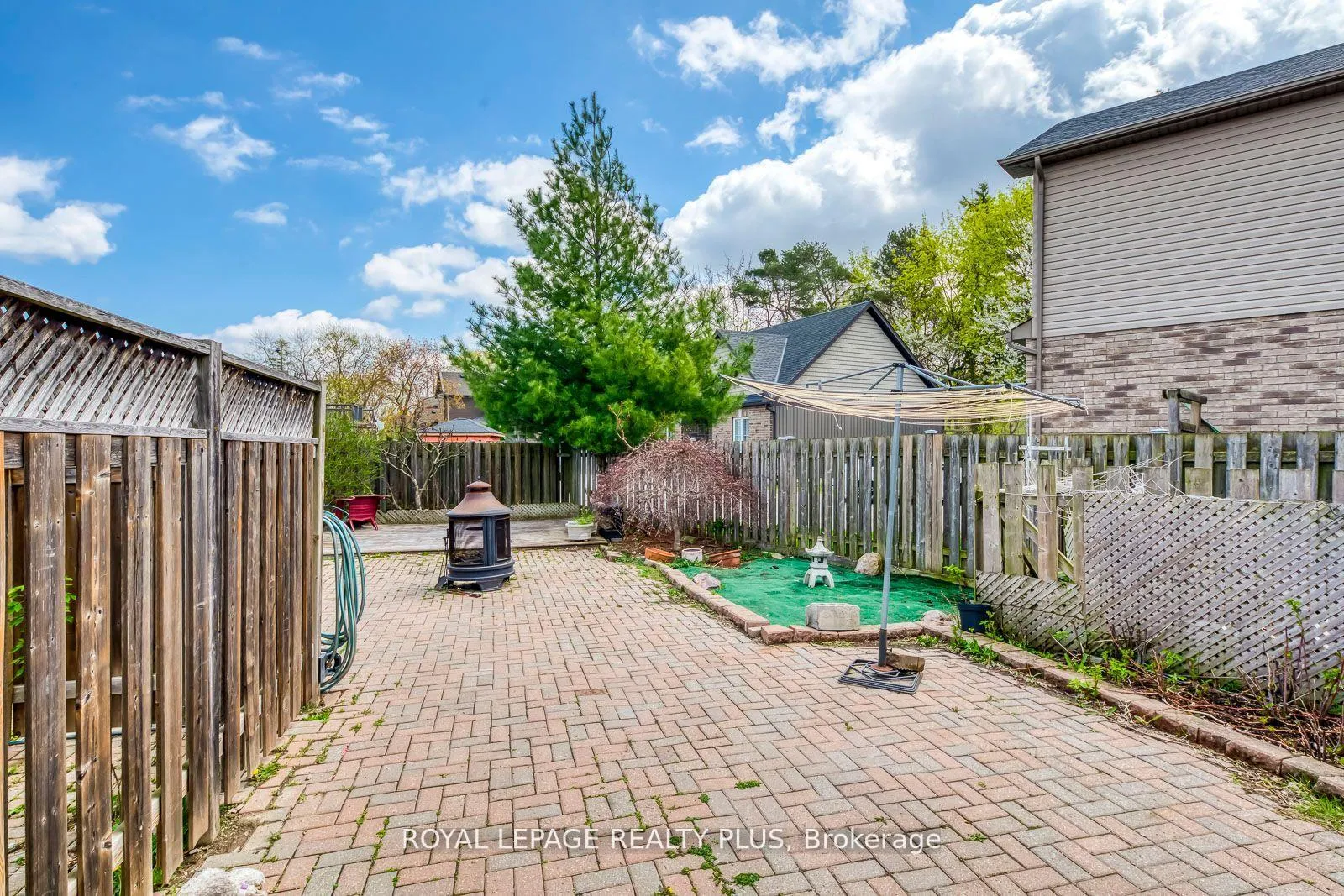 Photo 14 of 128 Parnell Road, St. Catharines, Vine/Linwell — HOMEH