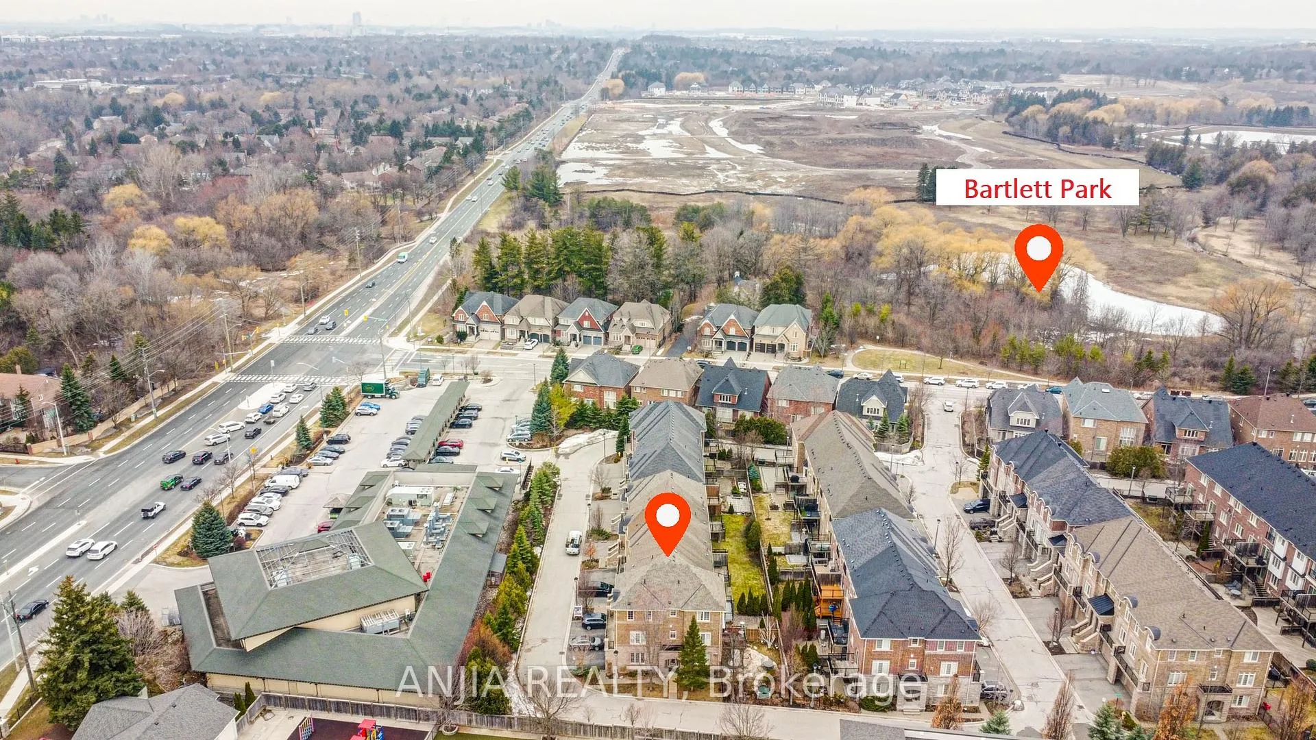 Photo 2 of 22 Kylemore Way, Markham, Angus Glen — HOMEH
