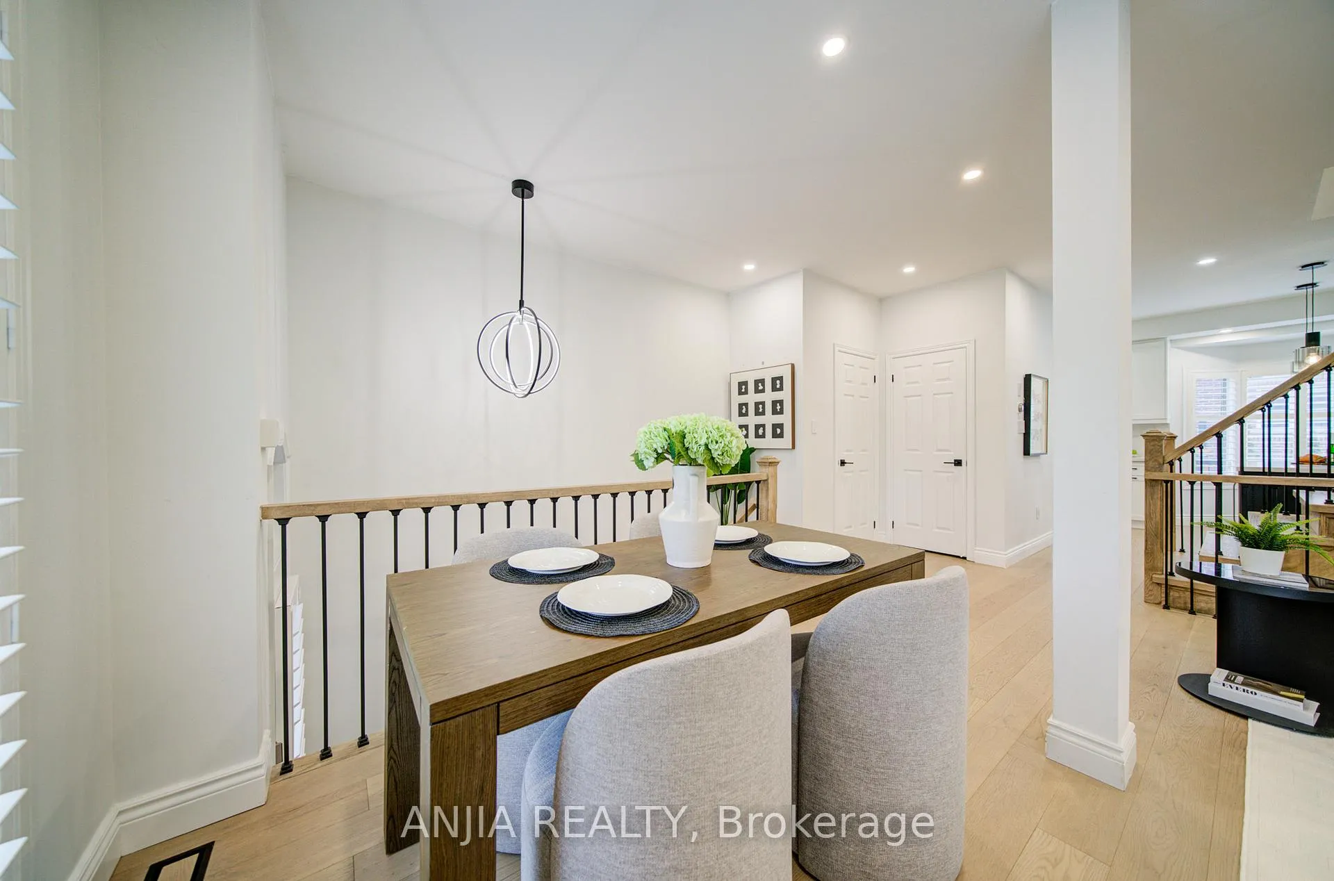 Photo 11 of 22 Kylemore Way, Markham, Angus Glen — HOMEH