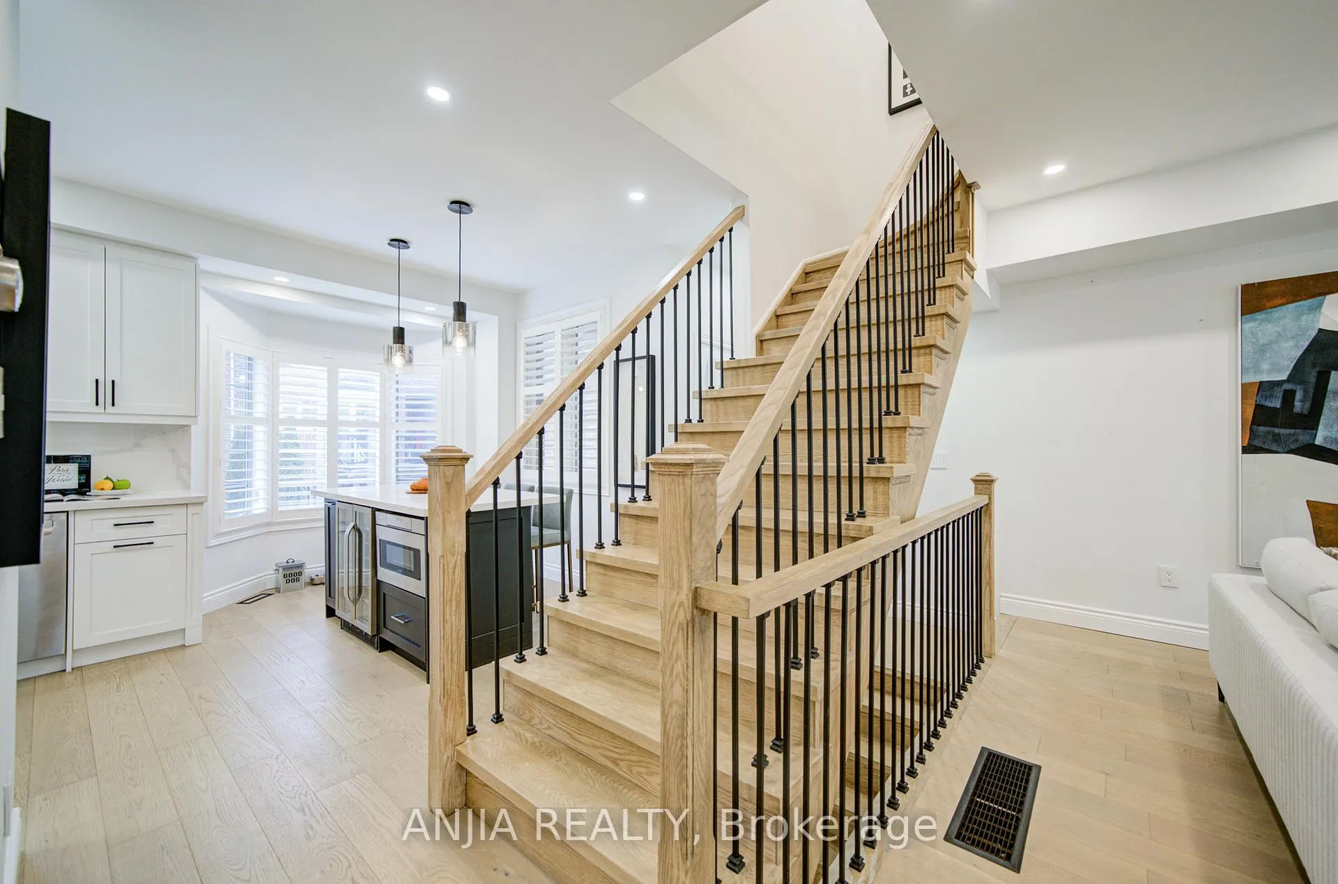 Photo 16 of 22 Kylemore Way, Markham, Angus Glen — HOMEH