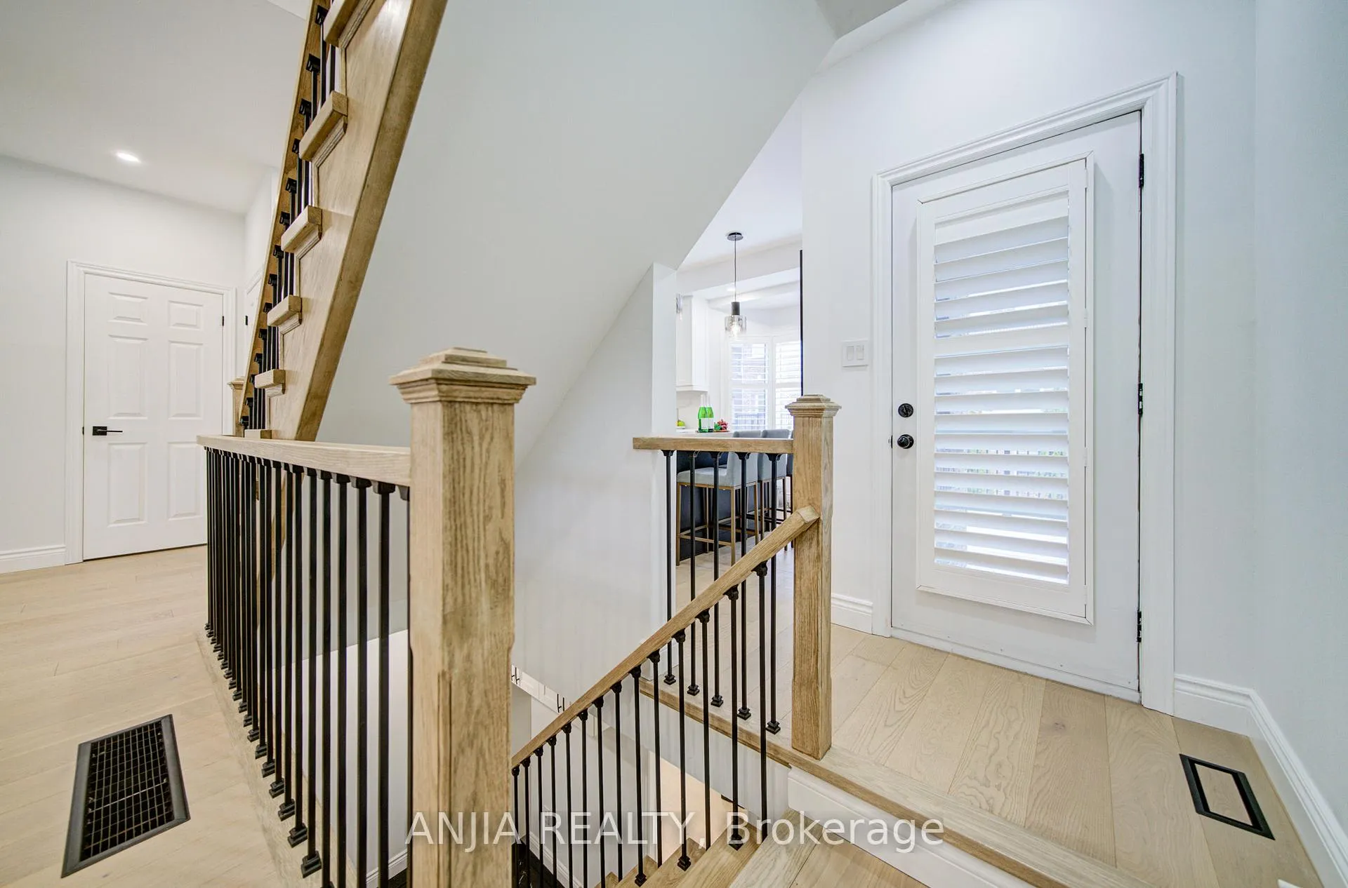 Photo 23 of 22 Kylemore Way, Markham, Angus Glen — HOMEH