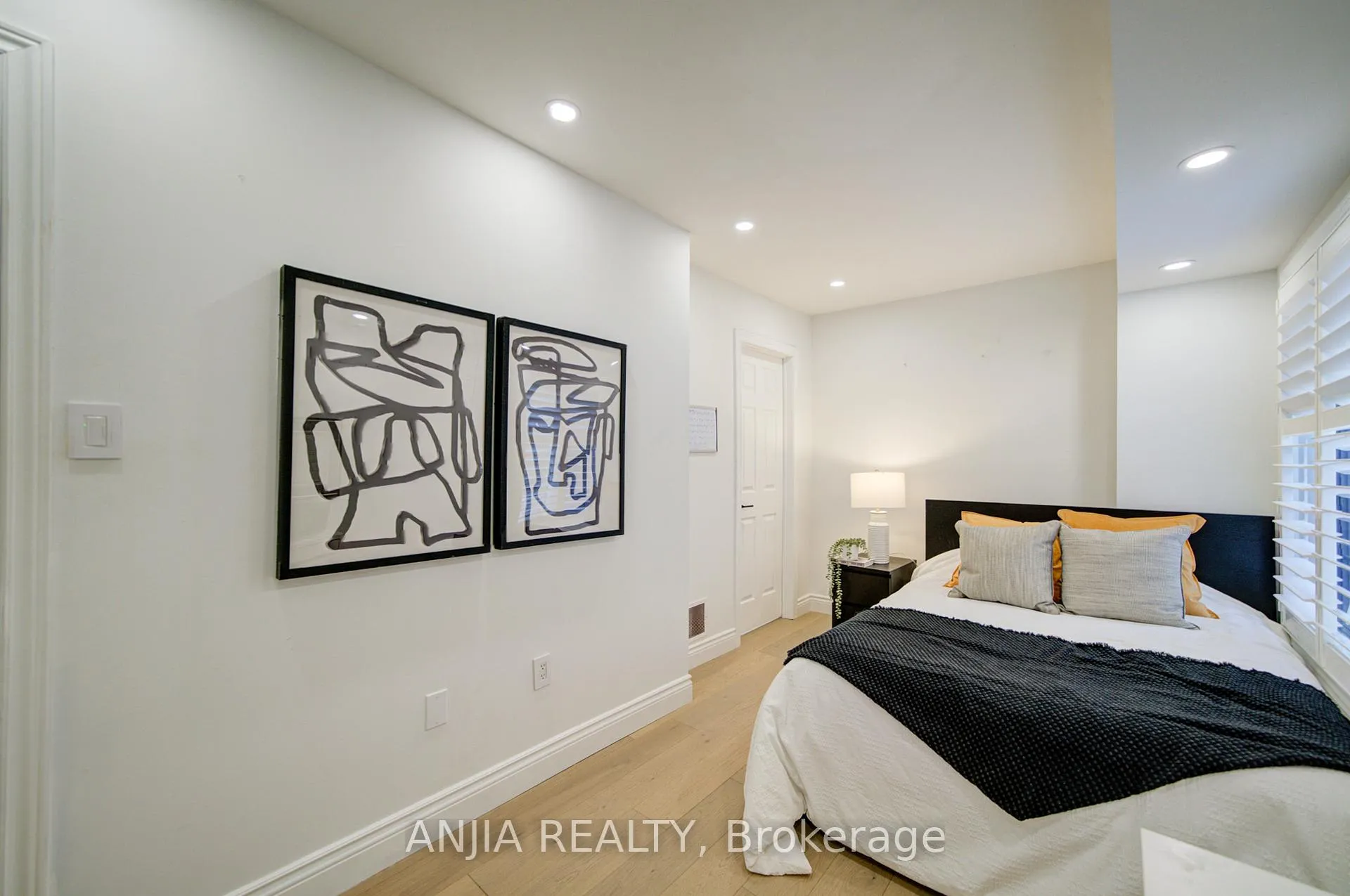 Photo 26 of 22 Kylemore Way, Markham, Angus Glen — HOMEH