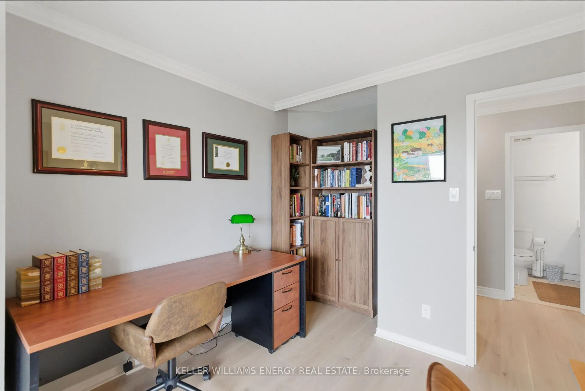 Photo 24 of Unit 903, 360 Watson Street W, Whitby, Port Whitby — HOMEH