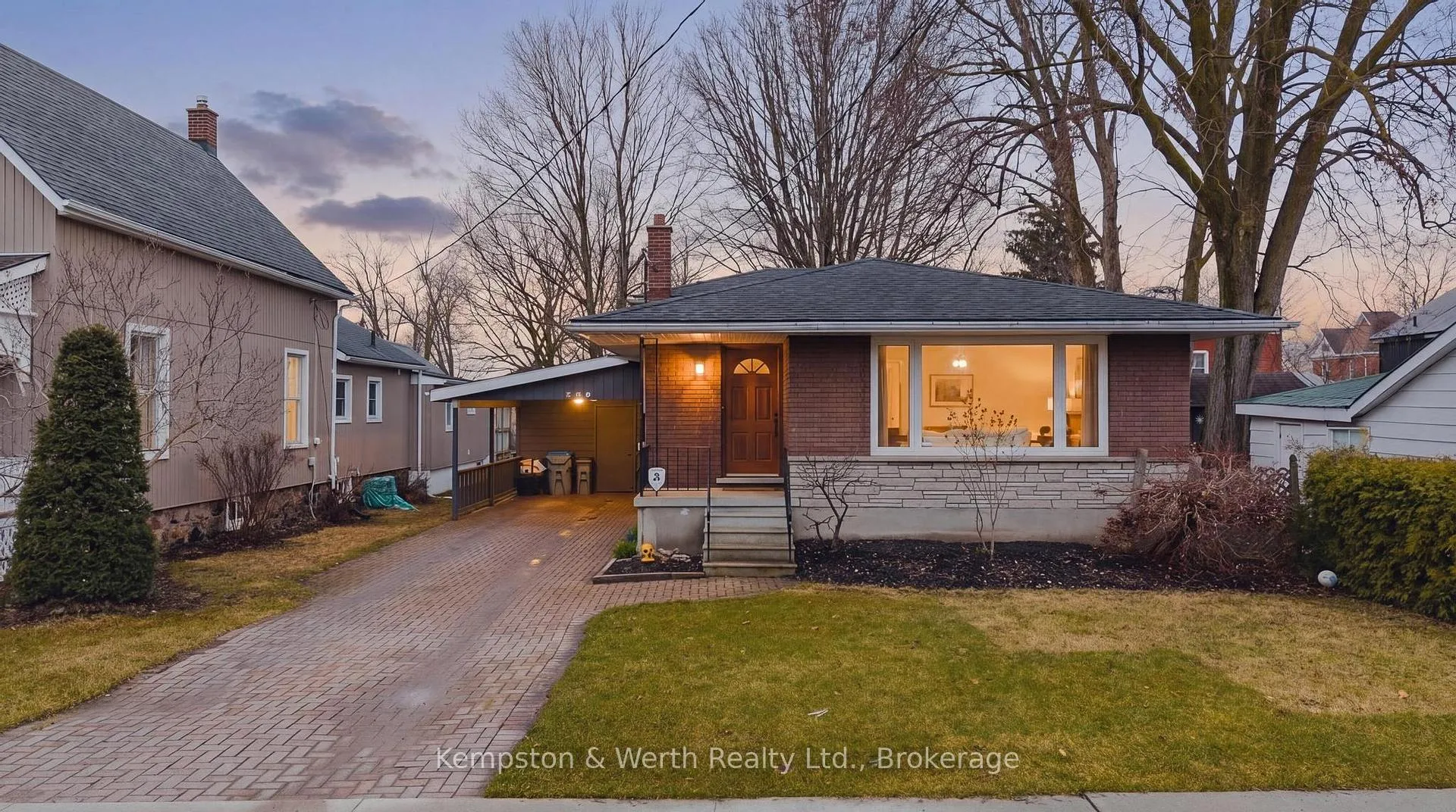 Photo 2 of 260 Binning Street W, North Perth, Listowel — HOMEH