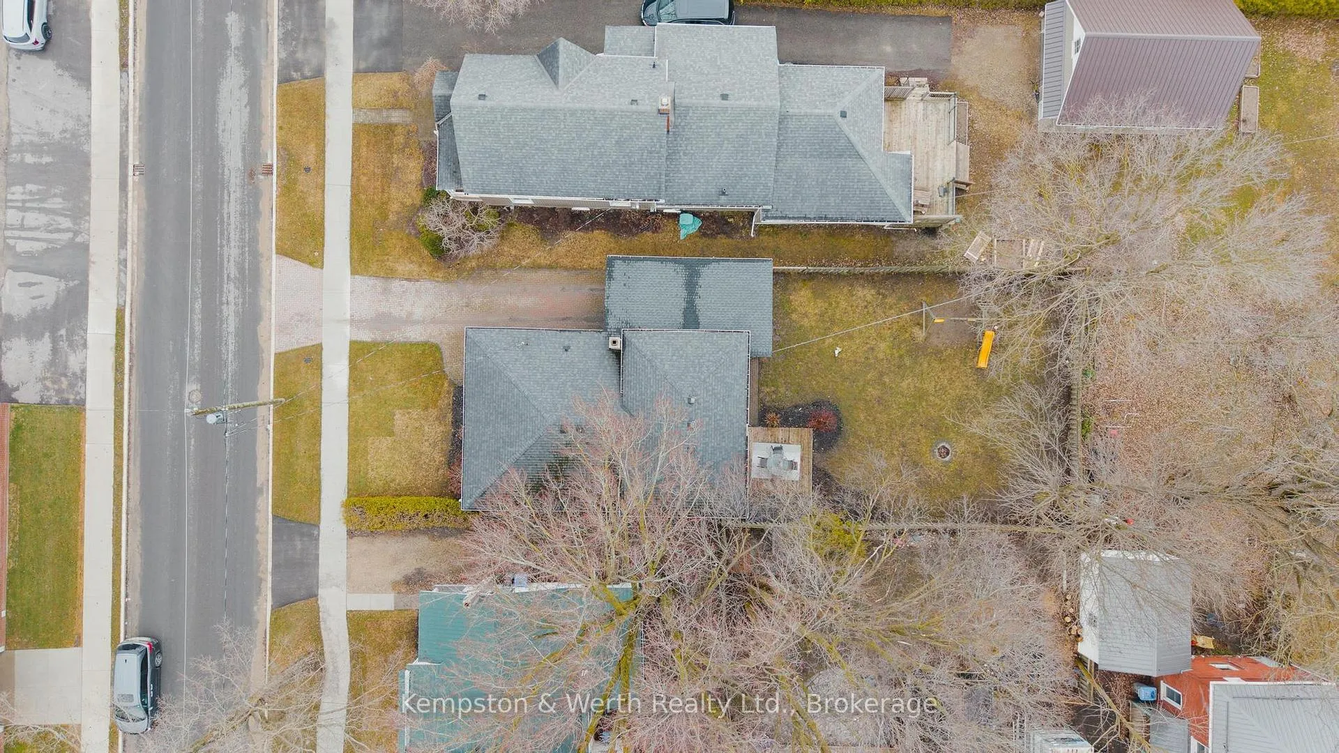 Photo 35 of 260 Binning Street W, North Perth, Listowel — HOMEH