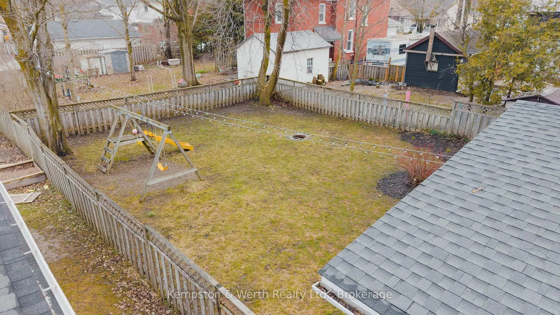 Photo 36 of 260 Binning Street W, North Perth, Listowel — HOMEH