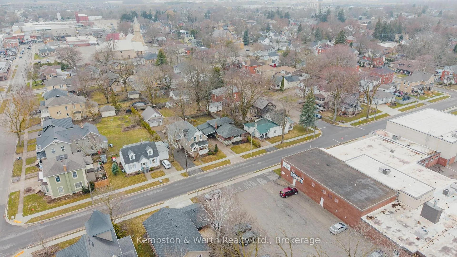 Photo 43 of 260 Binning Street W, North Perth, Listowel — HOMEH