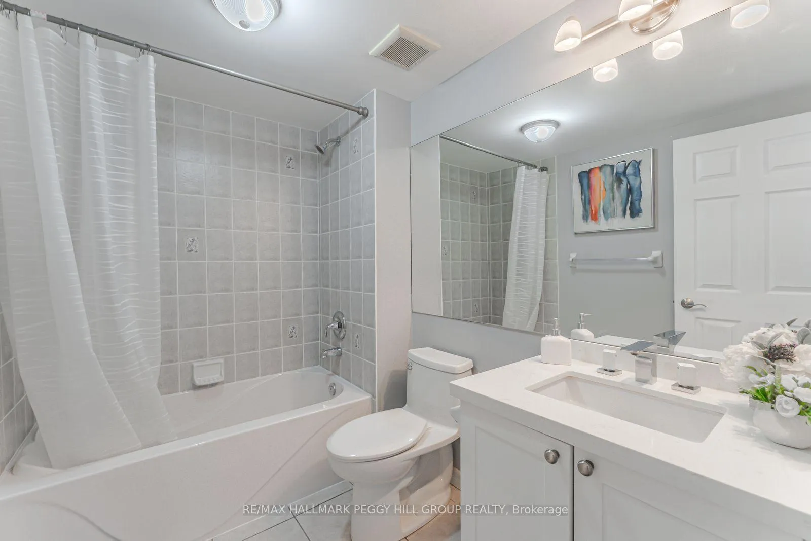 Photo 8 of Unit 310, 500 Mapleview Drive W, Barrie, Holly — HOMEH