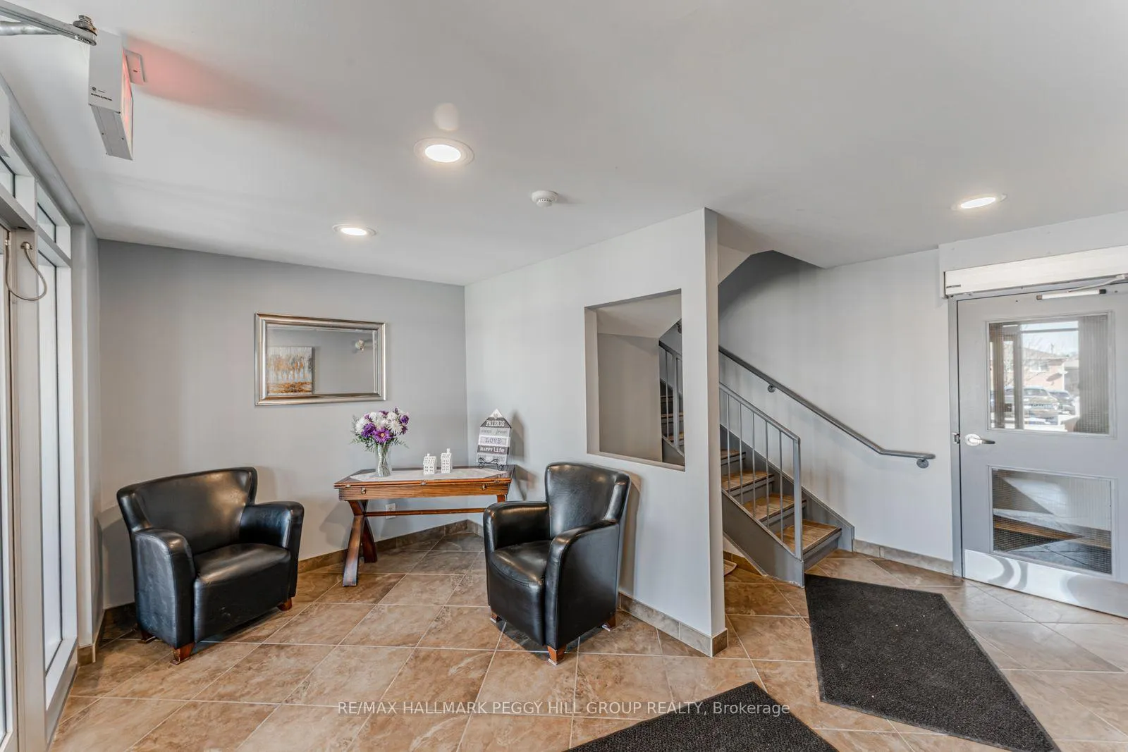 Photo 9 of Unit 310, 500 Mapleview Drive W, Barrie, Holly — HOMEH