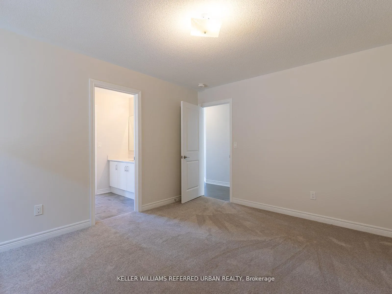 Photo 31 of 1470 Davis Loop Circle, Innisfil, Lefroy — HOMEH