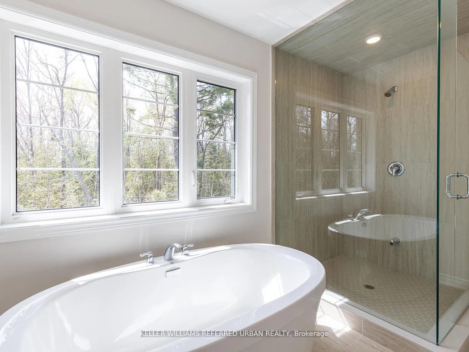 Photo 40 of 1470 Davis Loop Circle, Innisfil, Lefroy — HOMEH