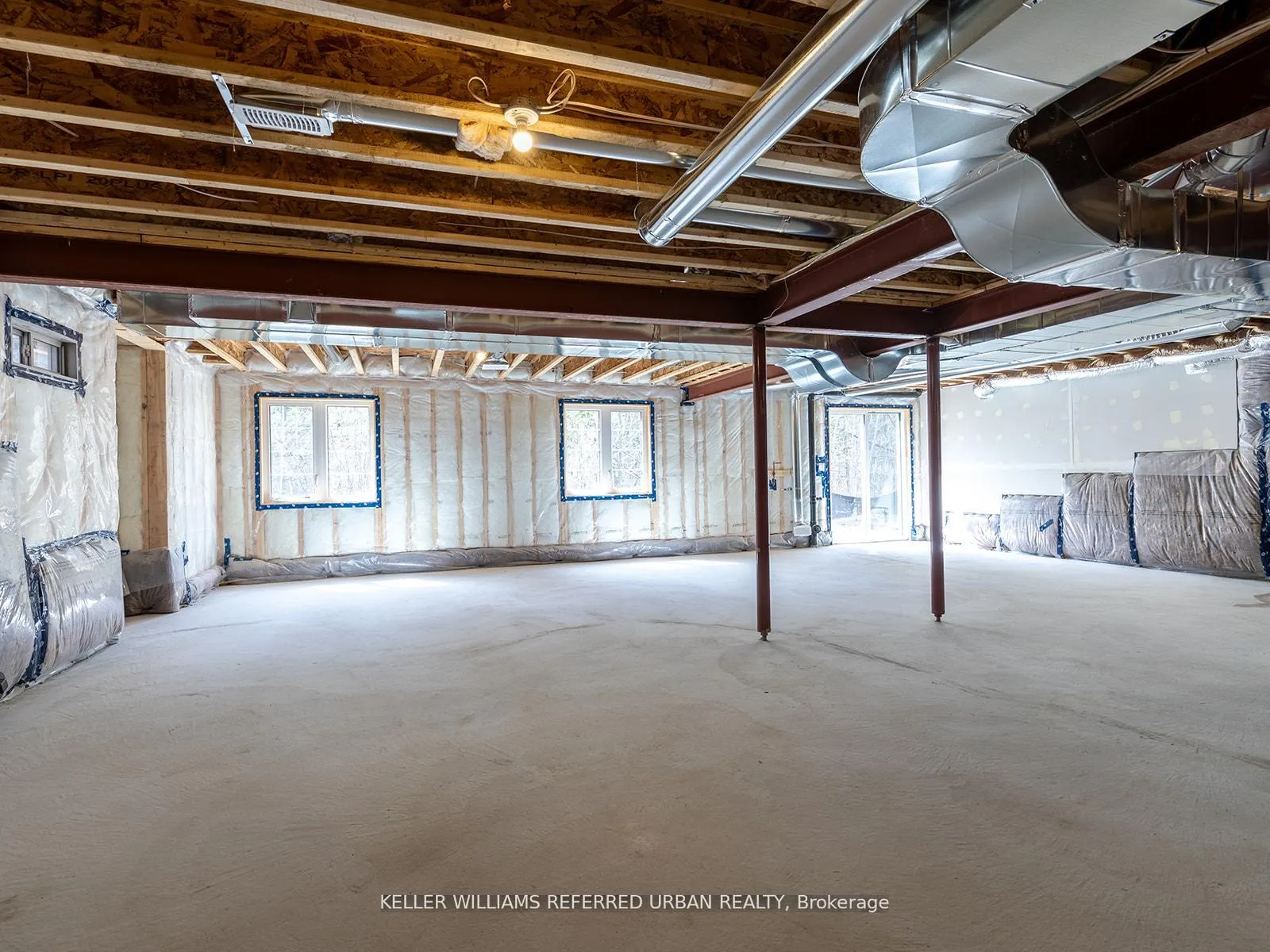 Photo 45 of 1470 Davis Loop Circle, Innisfil, Lefroy — HOMEH