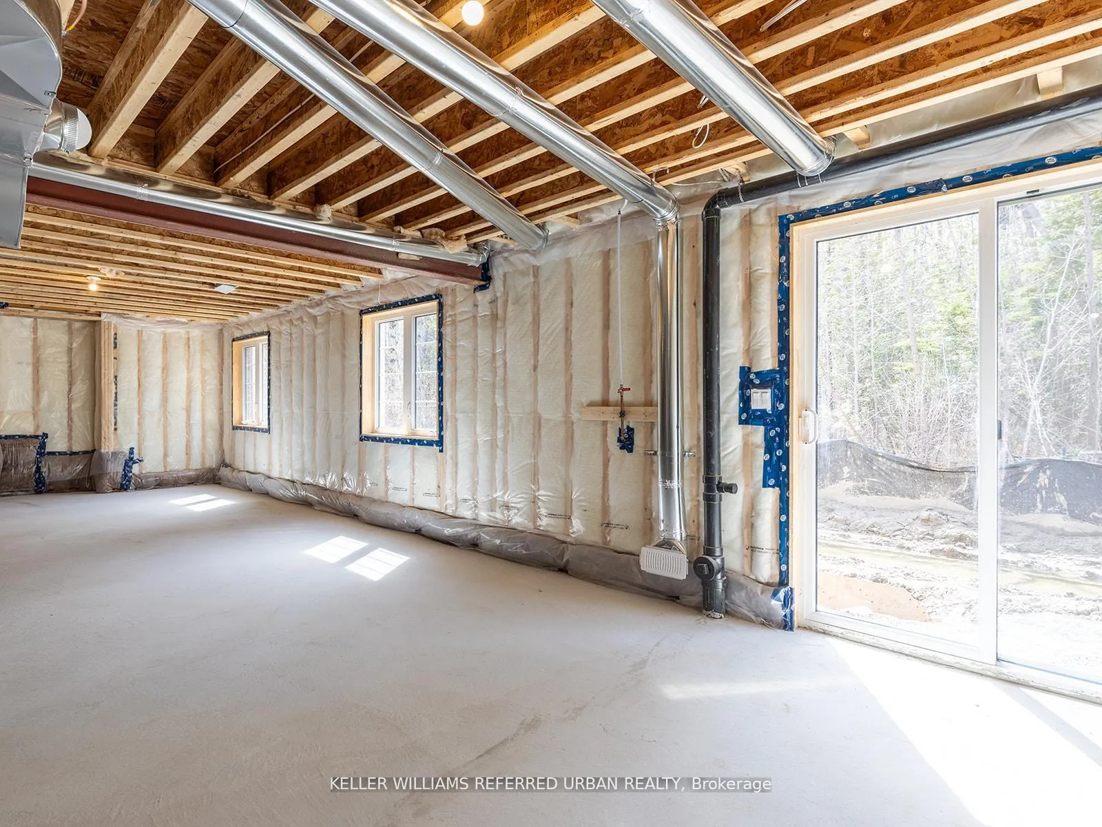 Photo 48 of 1470 Davis Loop Circle, Innisfil, Lefroy — HOMEH