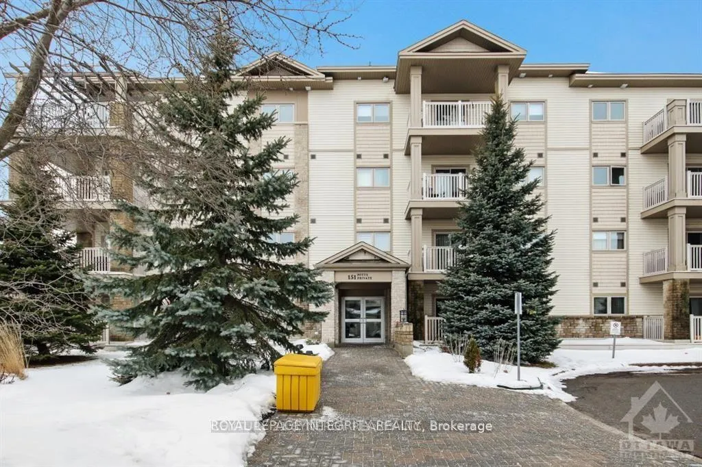 Front of Unit 303, 151 Potts Private