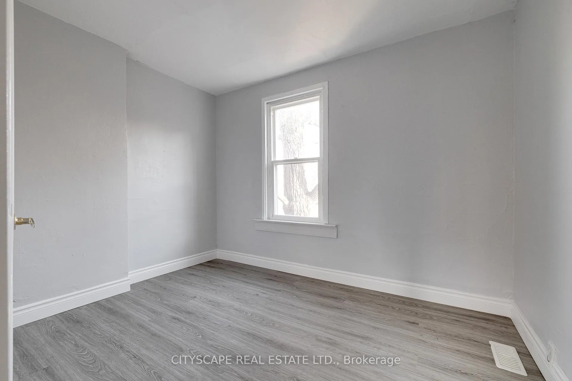 Photo 12 of Unit B, 61 Eby Street, Kitchener — HOMEH