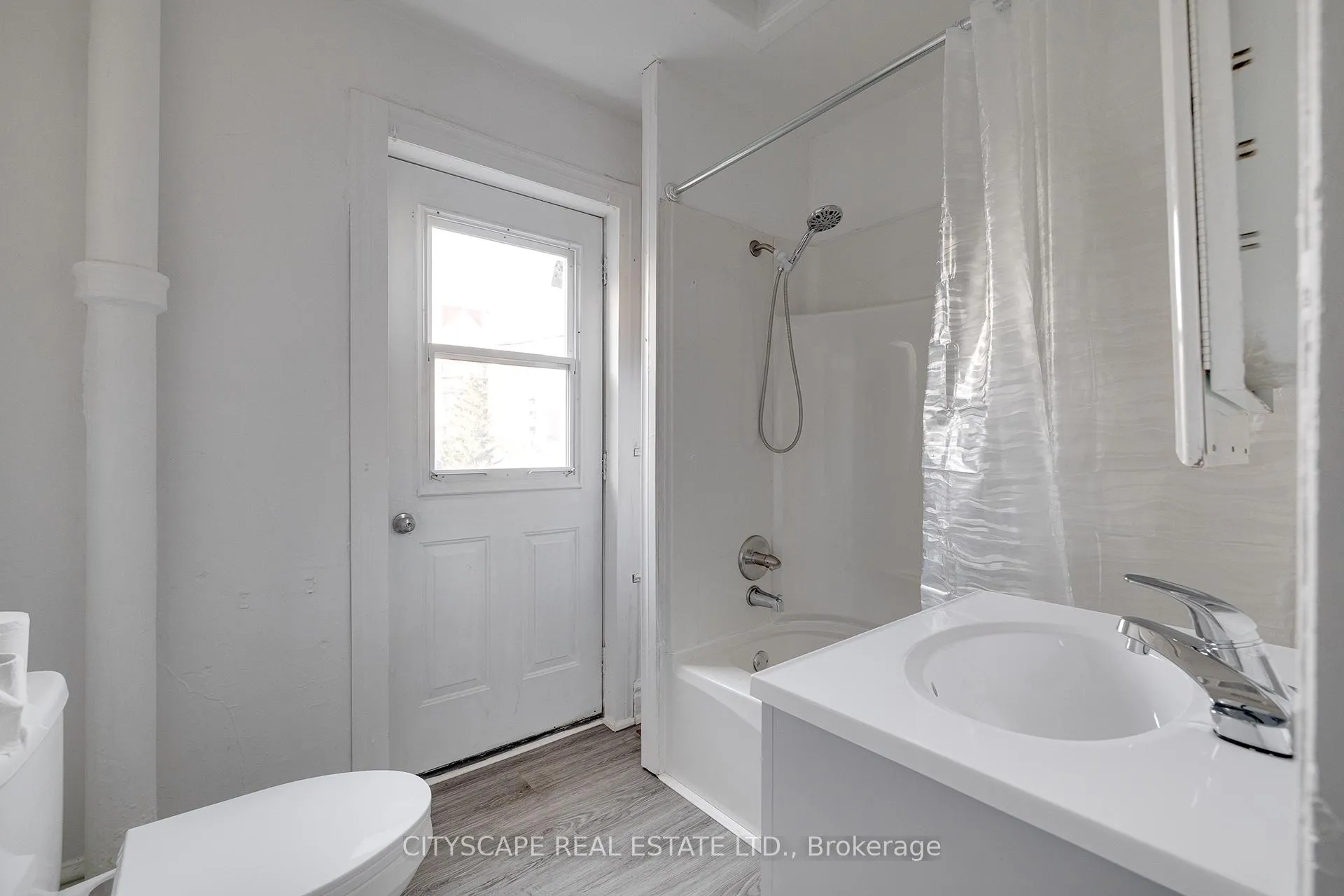 Photo 15 of Unit B, 61 Eby Street, Kitchener — HOMEH