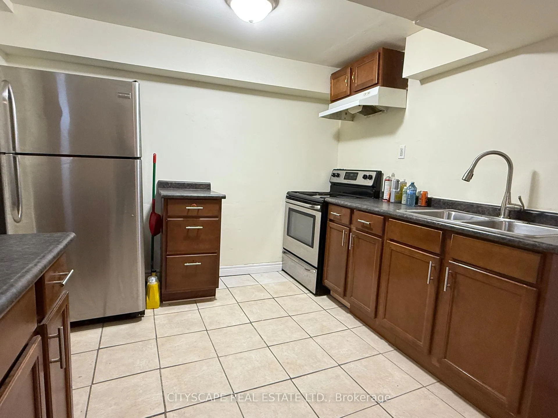 Photo 19 of Unit B, 61 Eby Street, Kitchener — HOMEH