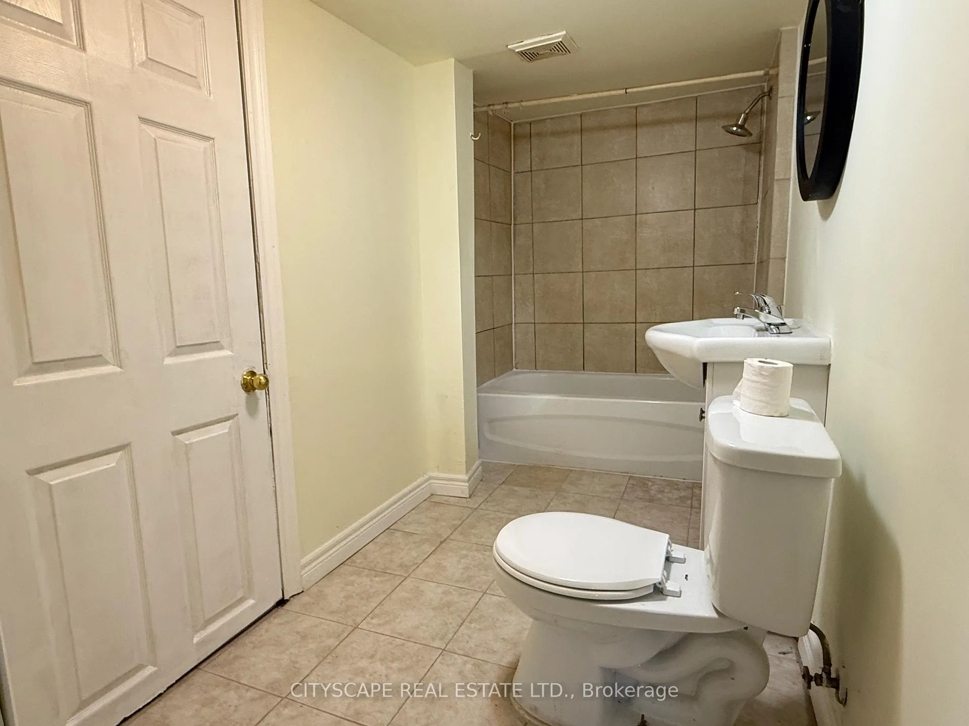 Photo 24 of Unit B, 61 Eby Street, Kitchener — HOMEH