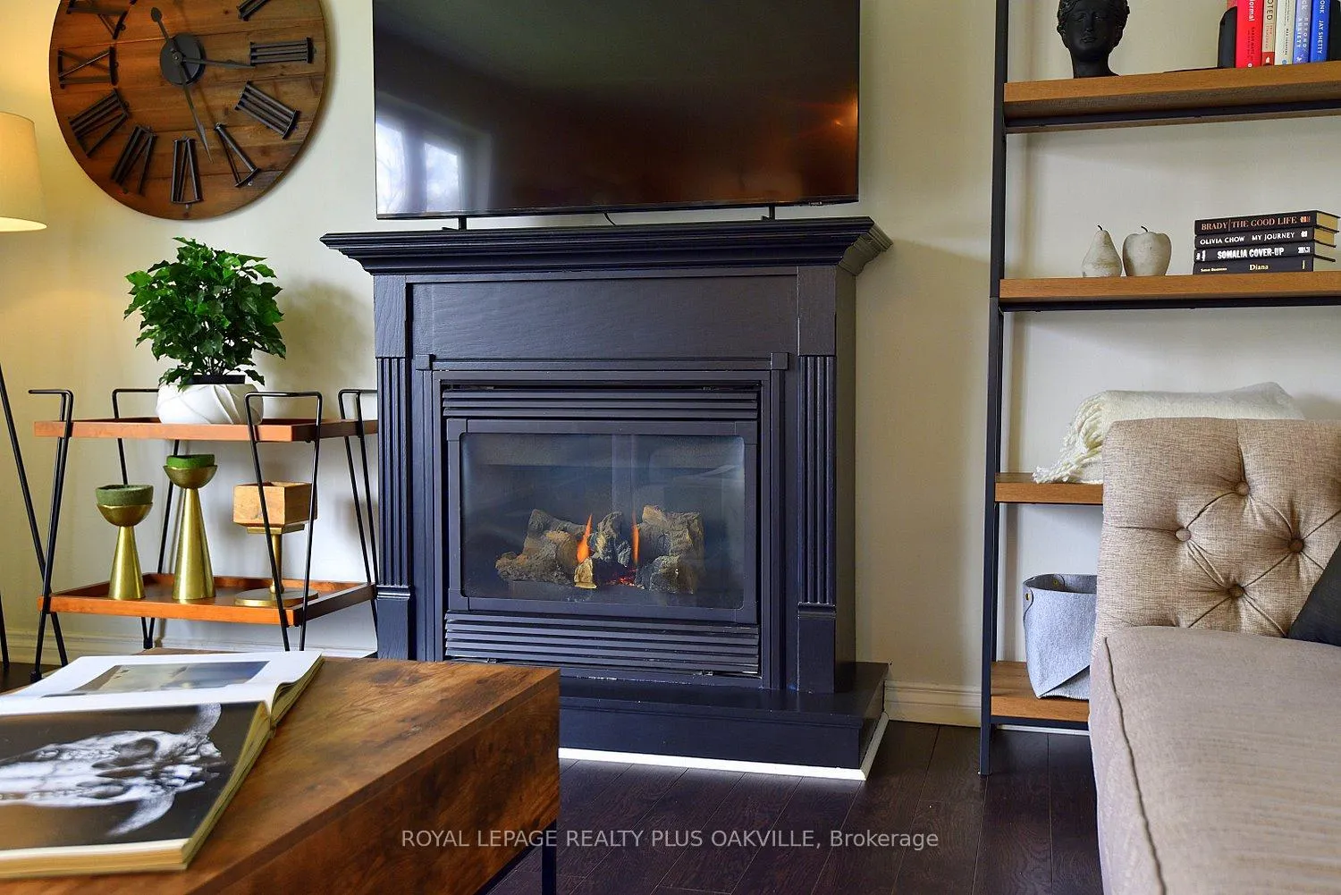 Photo 9 of 1304 Bunnell Drive, Burlington, Mountainside — HOMEH