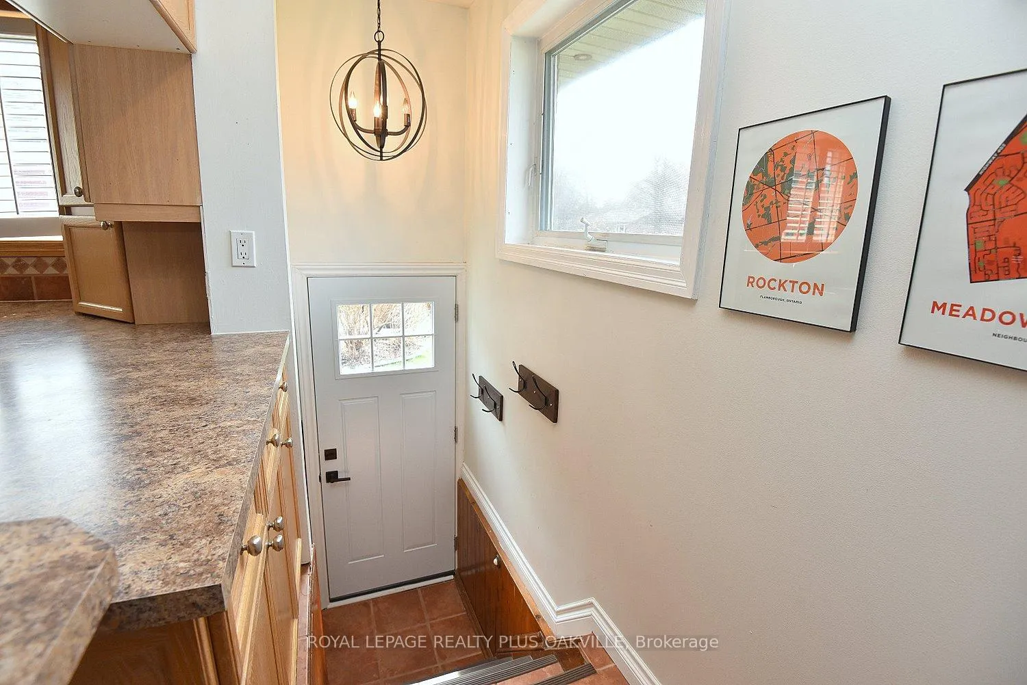 Photo 34 of 1304 Bunnell Drive, Burlington, Mountainside — HOMEH