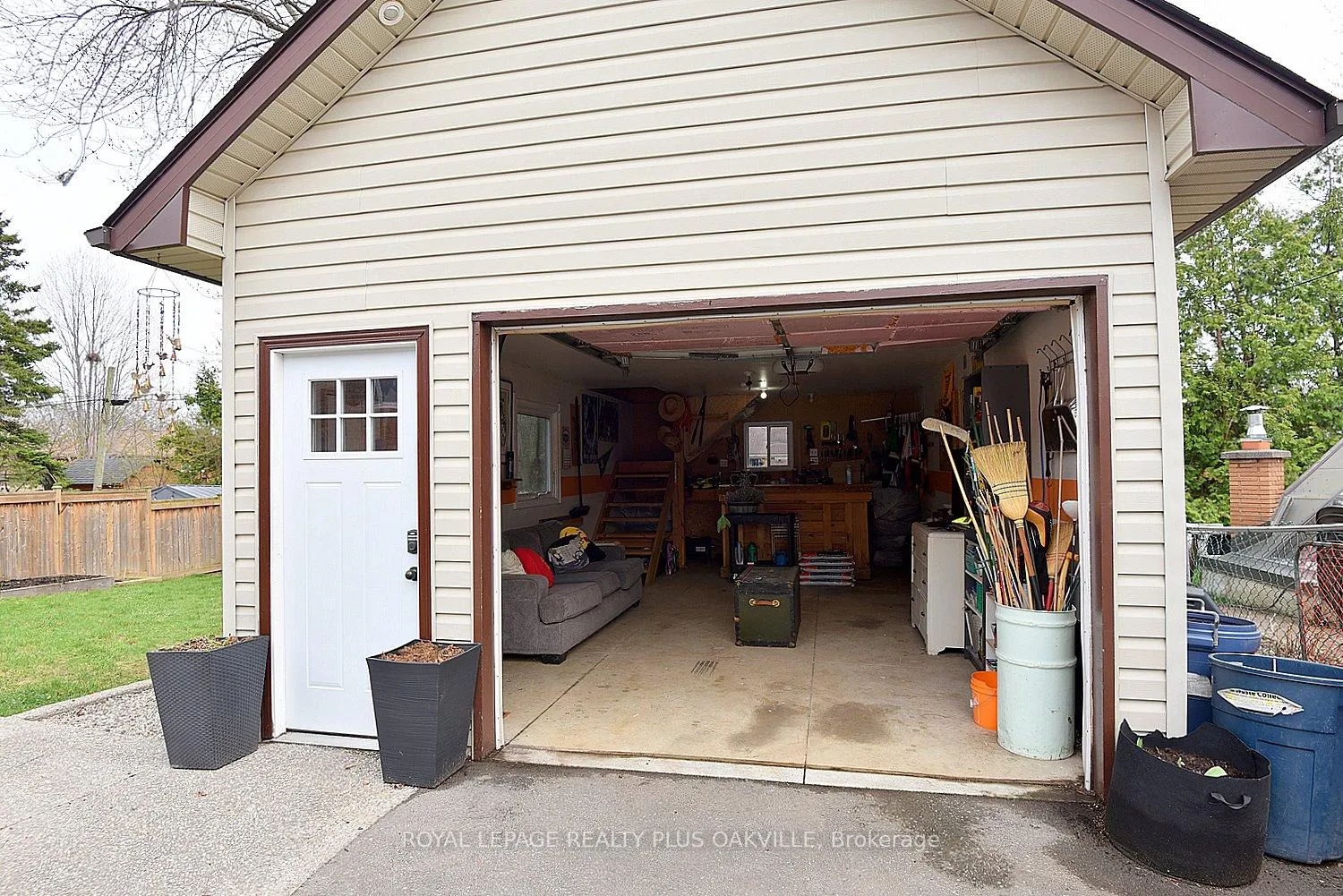 Photo 35 of 1304 Bunnell Drive, Burlington, Mountainside — HOMEH