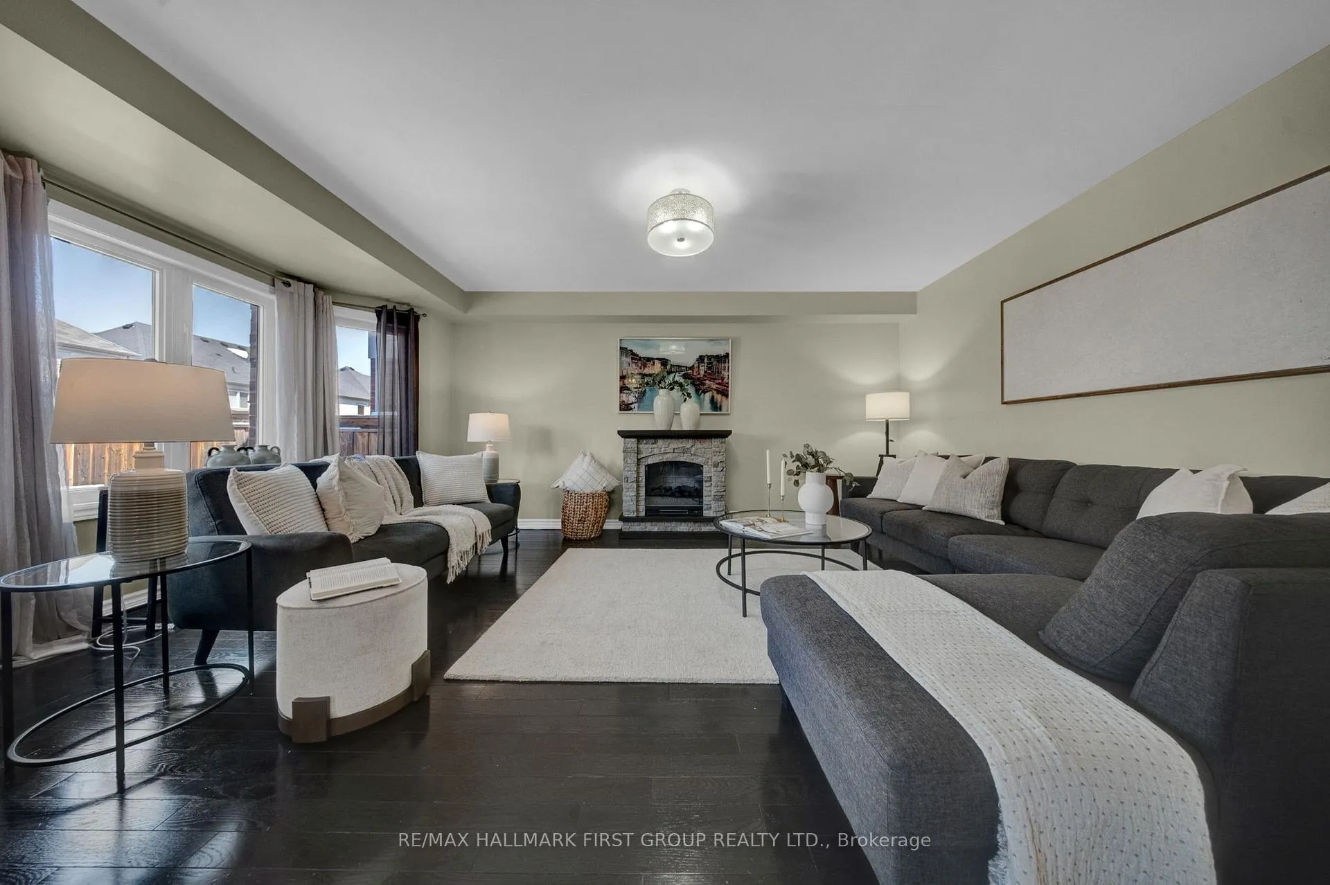 Photo 8 of 90 Sidney Rundle Avenue, Clarington, Bowmanville — HOMEH