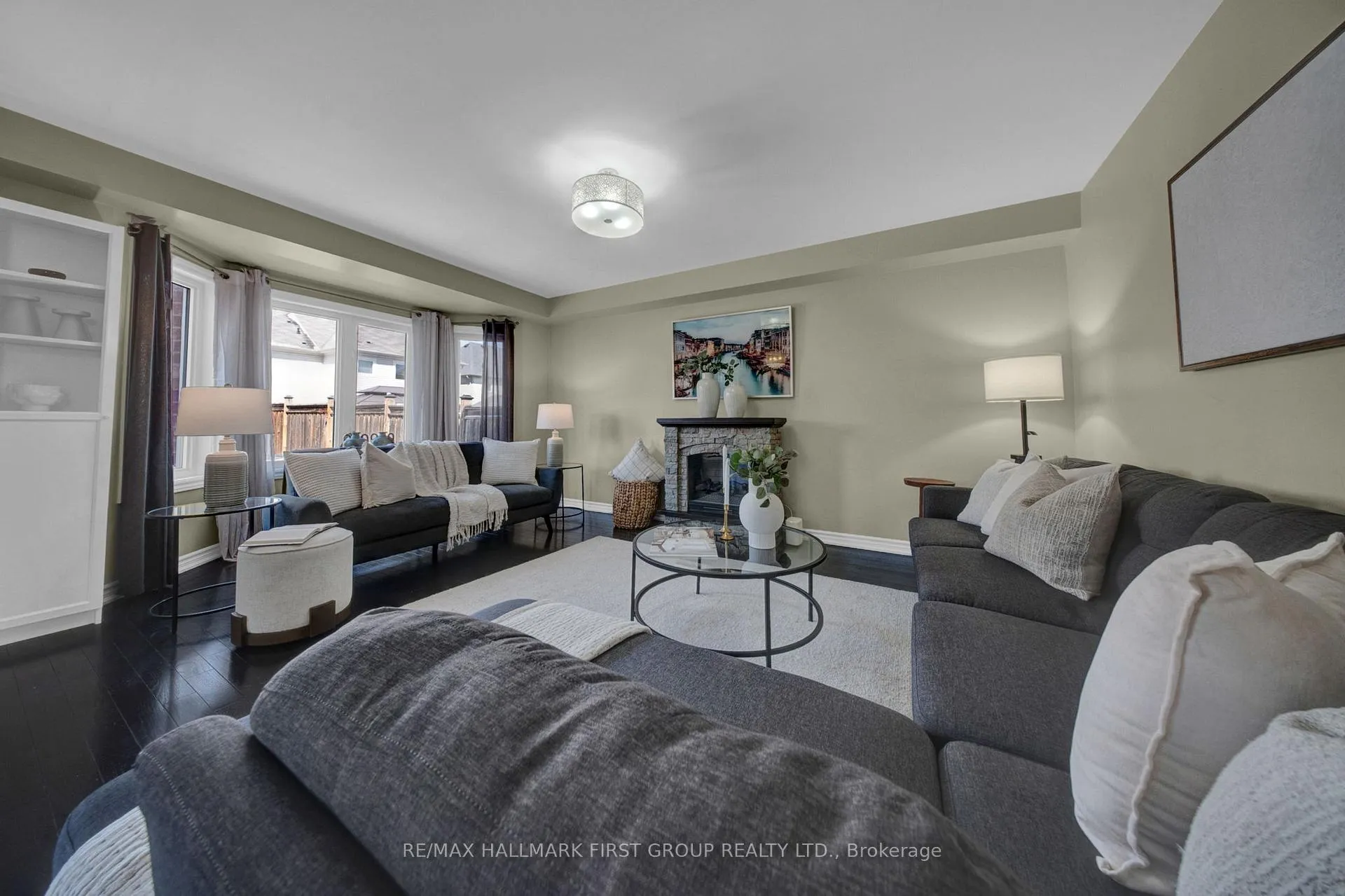 Photo 9 of 90 Sidney Rundle Avenue, Clarington, Bowmanville — HOMEH